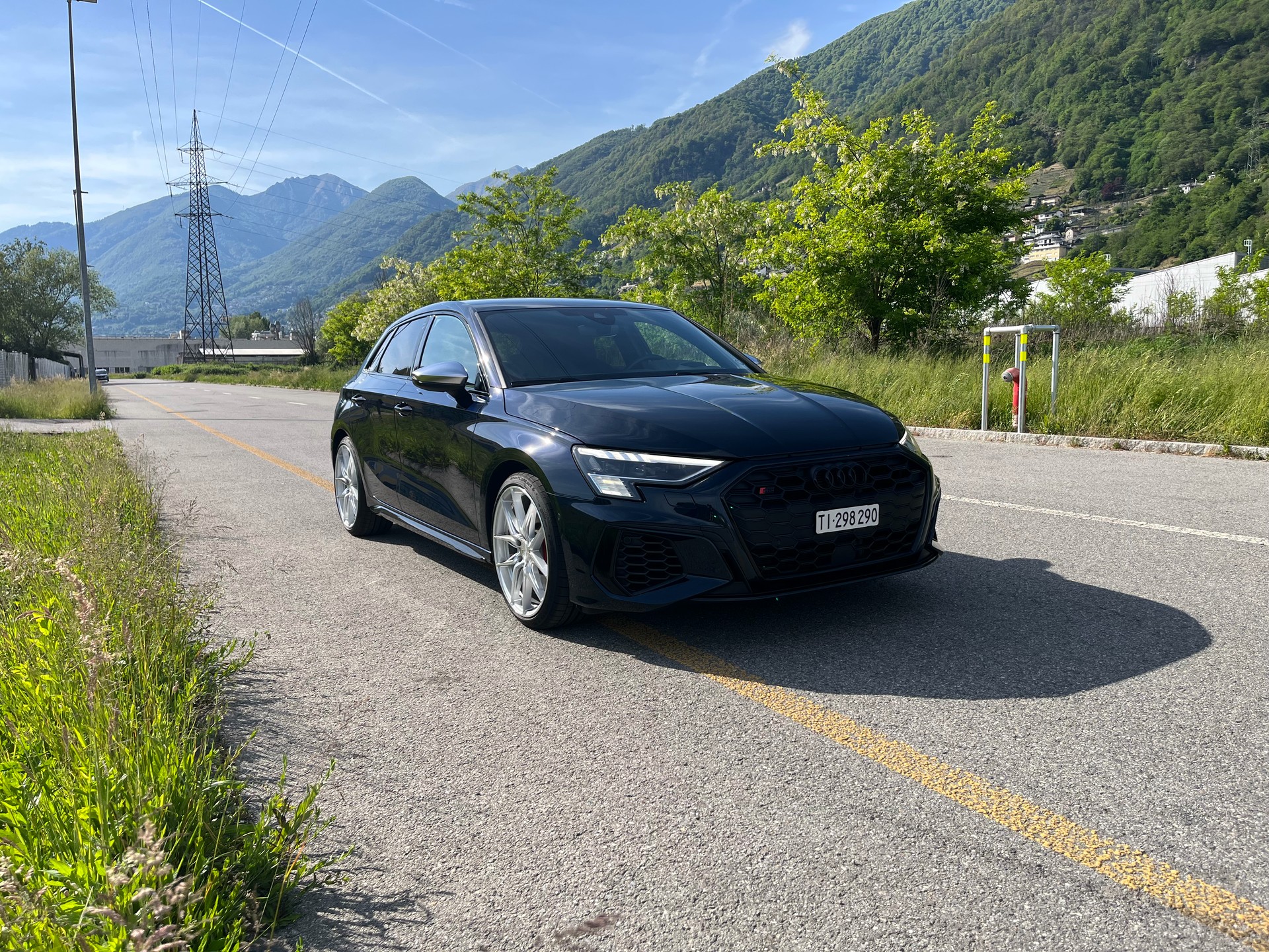 AUDI 2.0 TFSI quattro S-Tronic-image-0