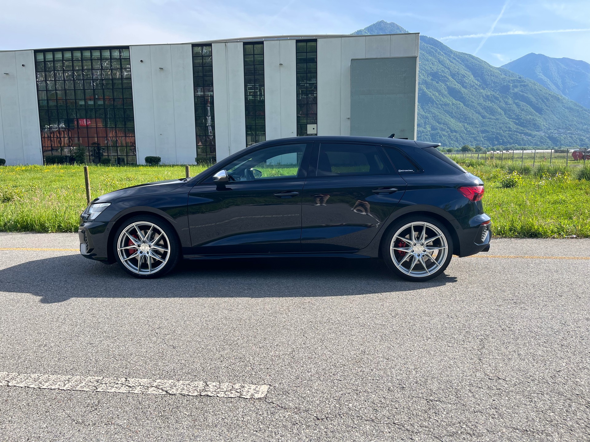 AUDI 2.0 TFSI quattro S-Tronic-image-1