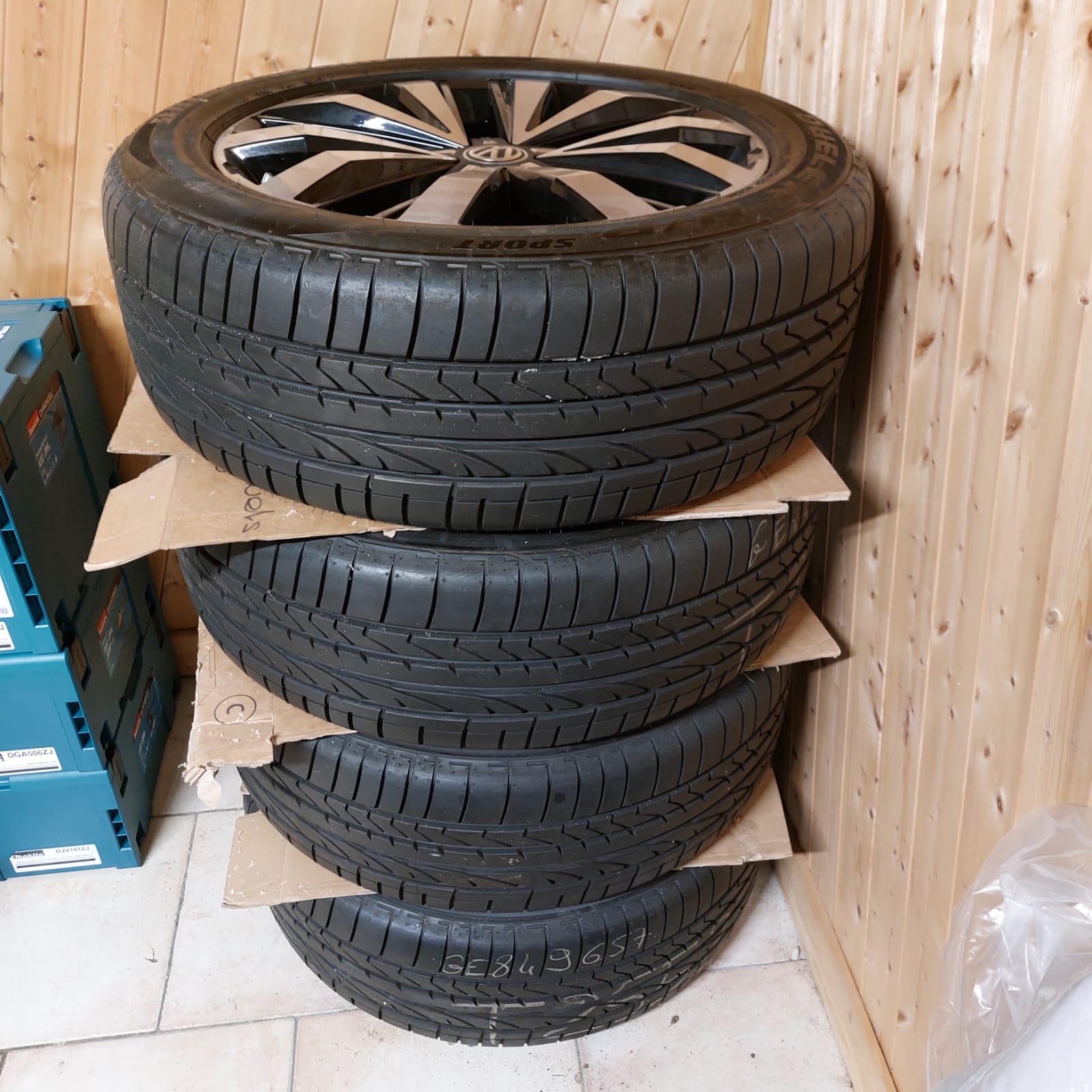 VW 3.0 TDI 224 Aventura 4m-image-5