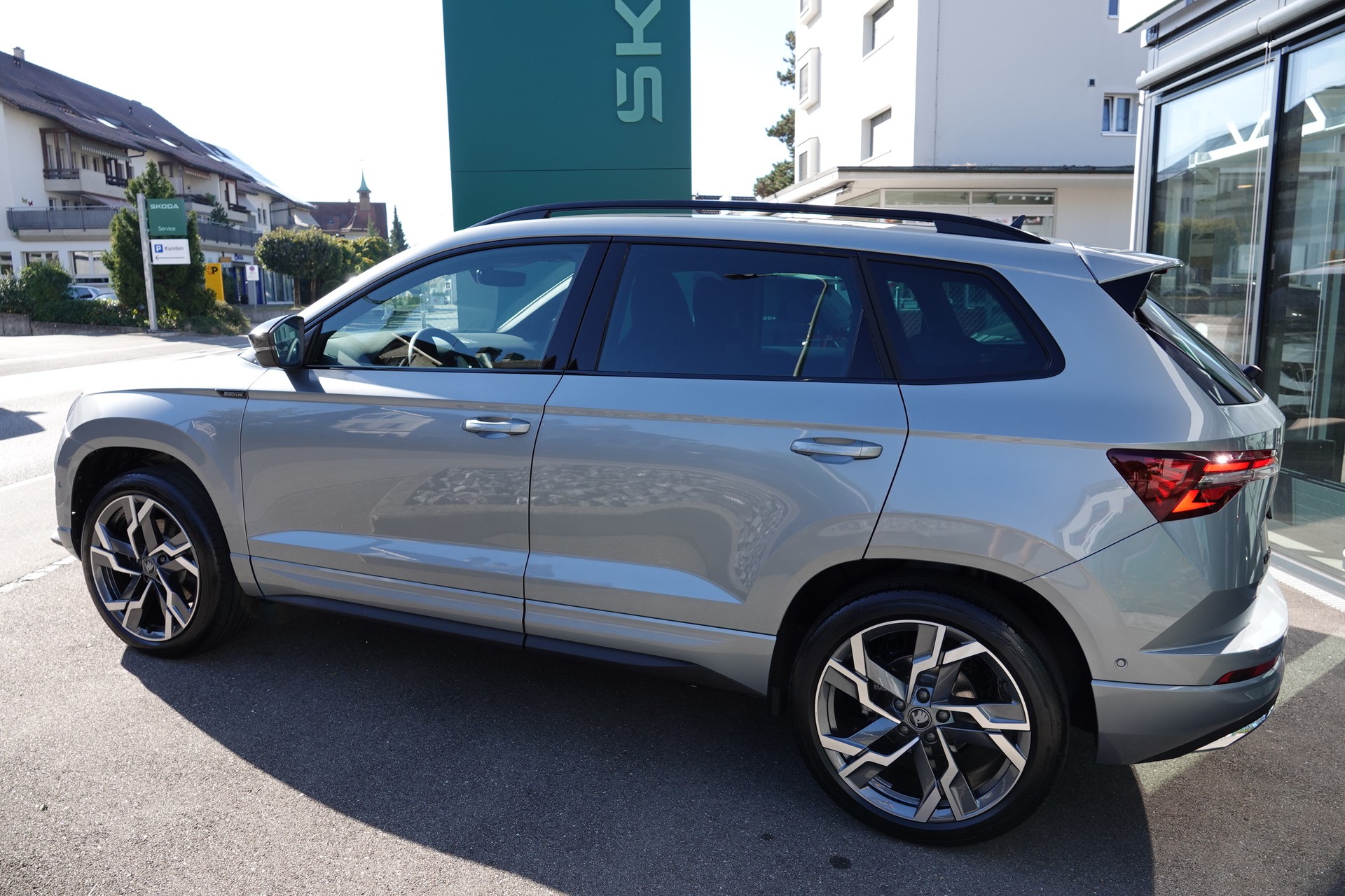 SKODA Karoq 2.0 TSI SportLine 4x4 DSG-image-5