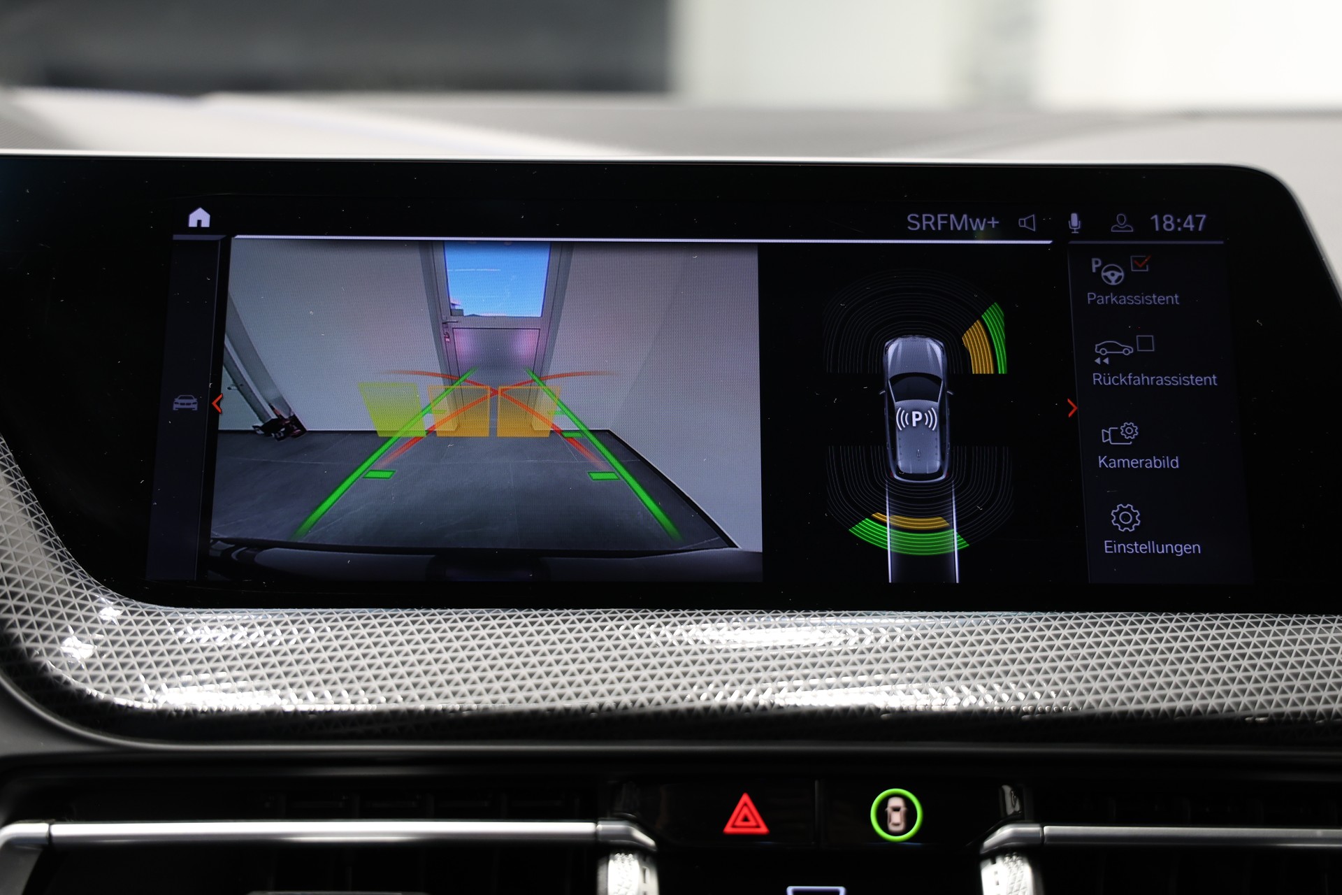 BMW M135i xDrive Steptronic *Sportsitze*-image-26