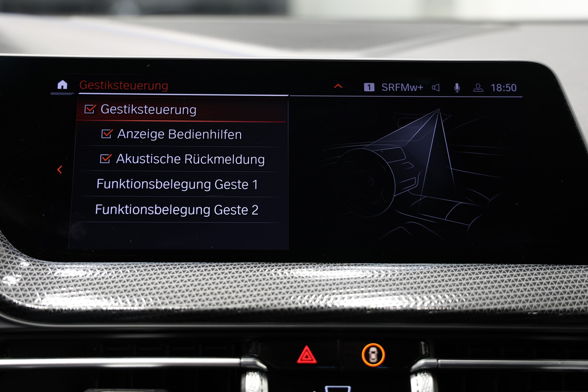 BMW M135i xDrive Steptronic *Sportsitze*-image-31