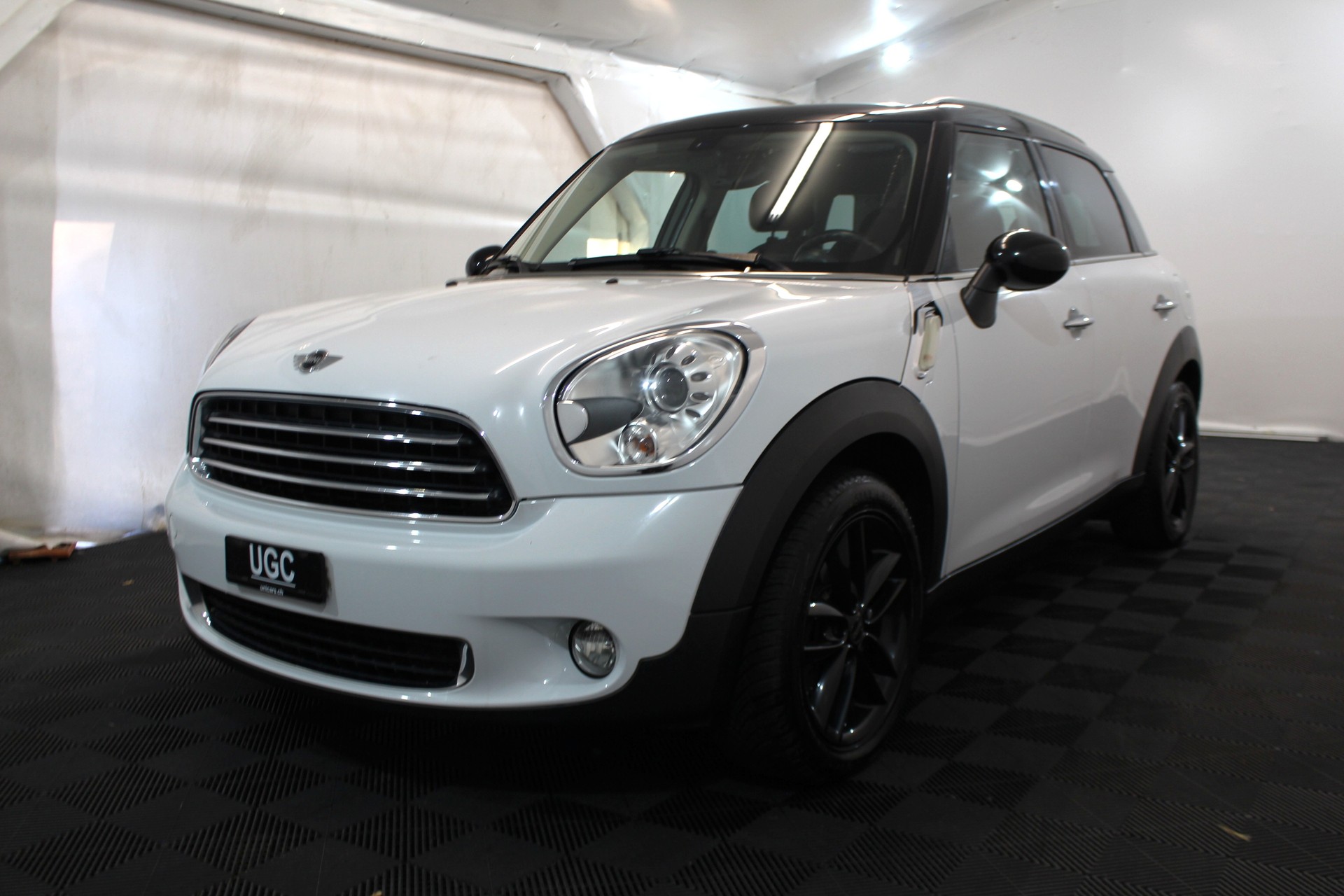 MINI Countryman R60 1.6i Cooper-image-2