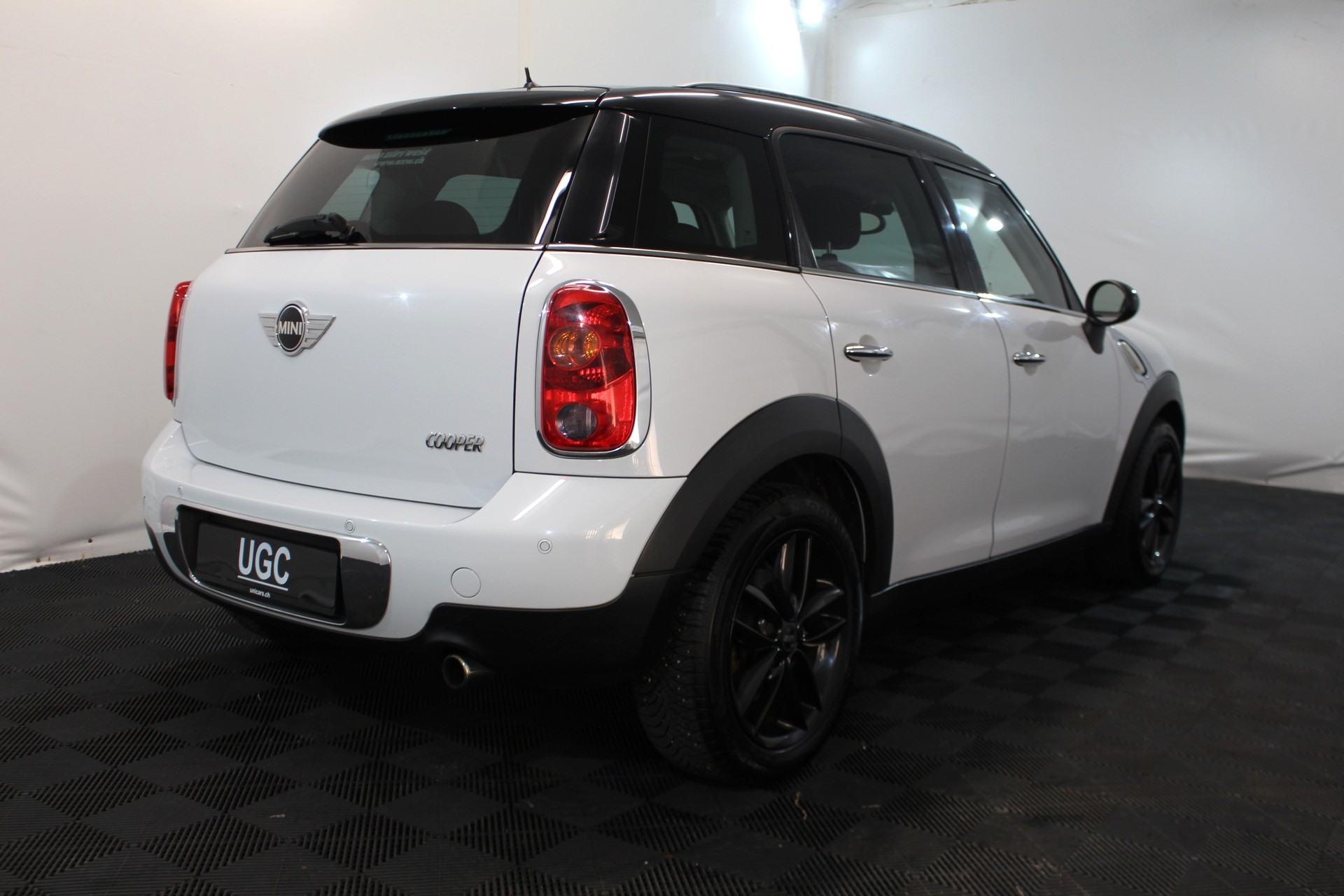 MINI Countryman R60 1.6i Cooper-image-5