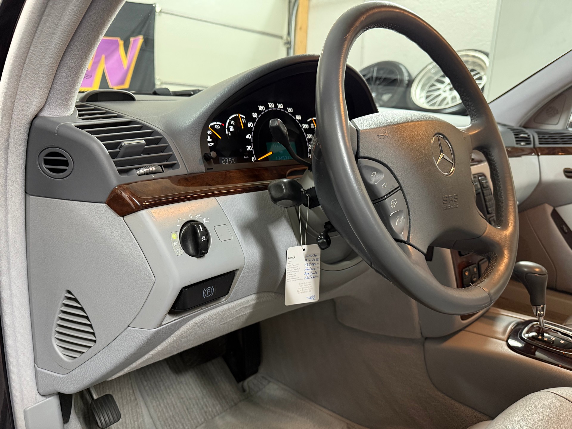 MERCEDES-BENZ S 320-image-13