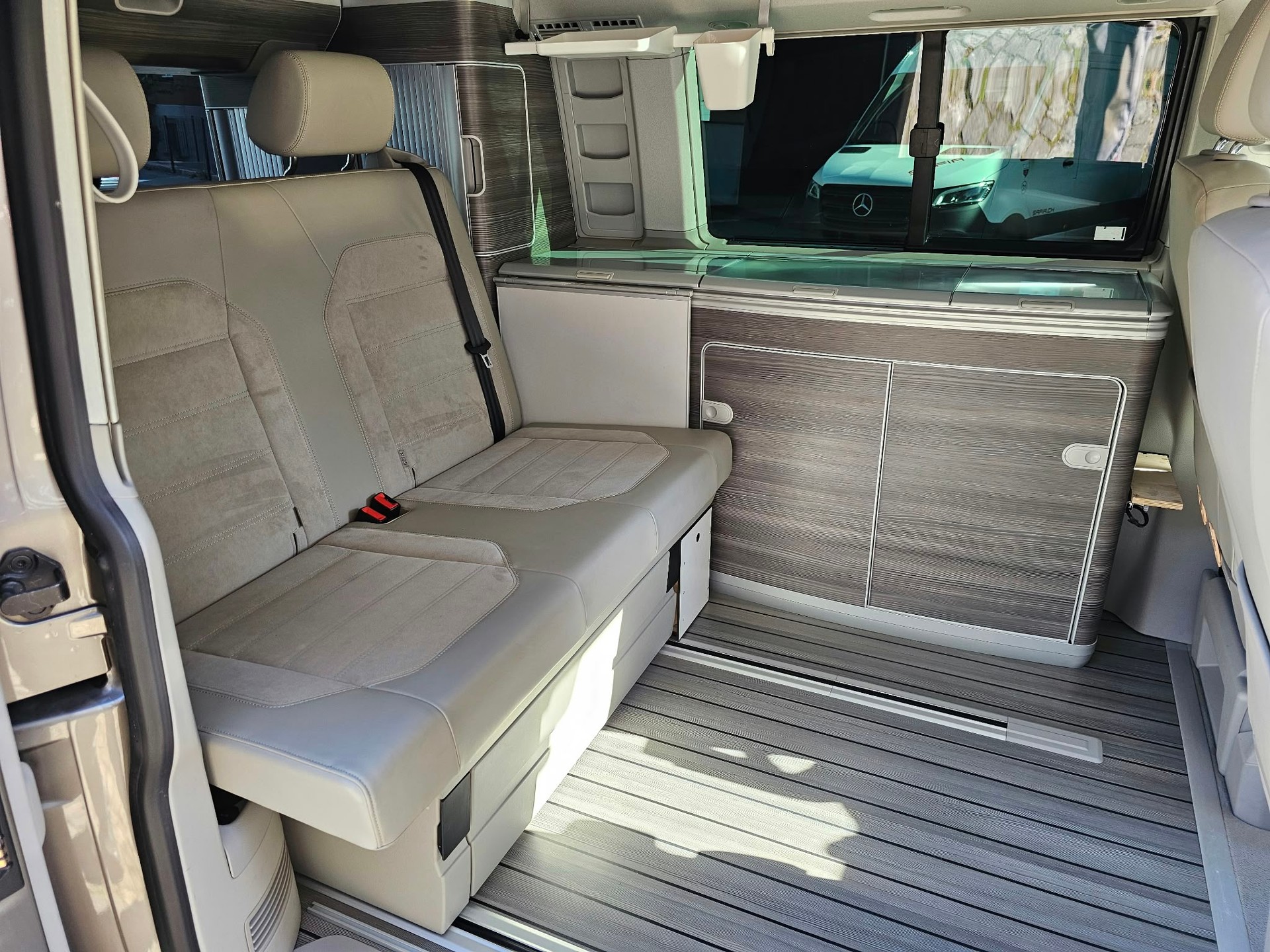 VW T6 California 2.0 TDI Ocean GREY DSG-image-10