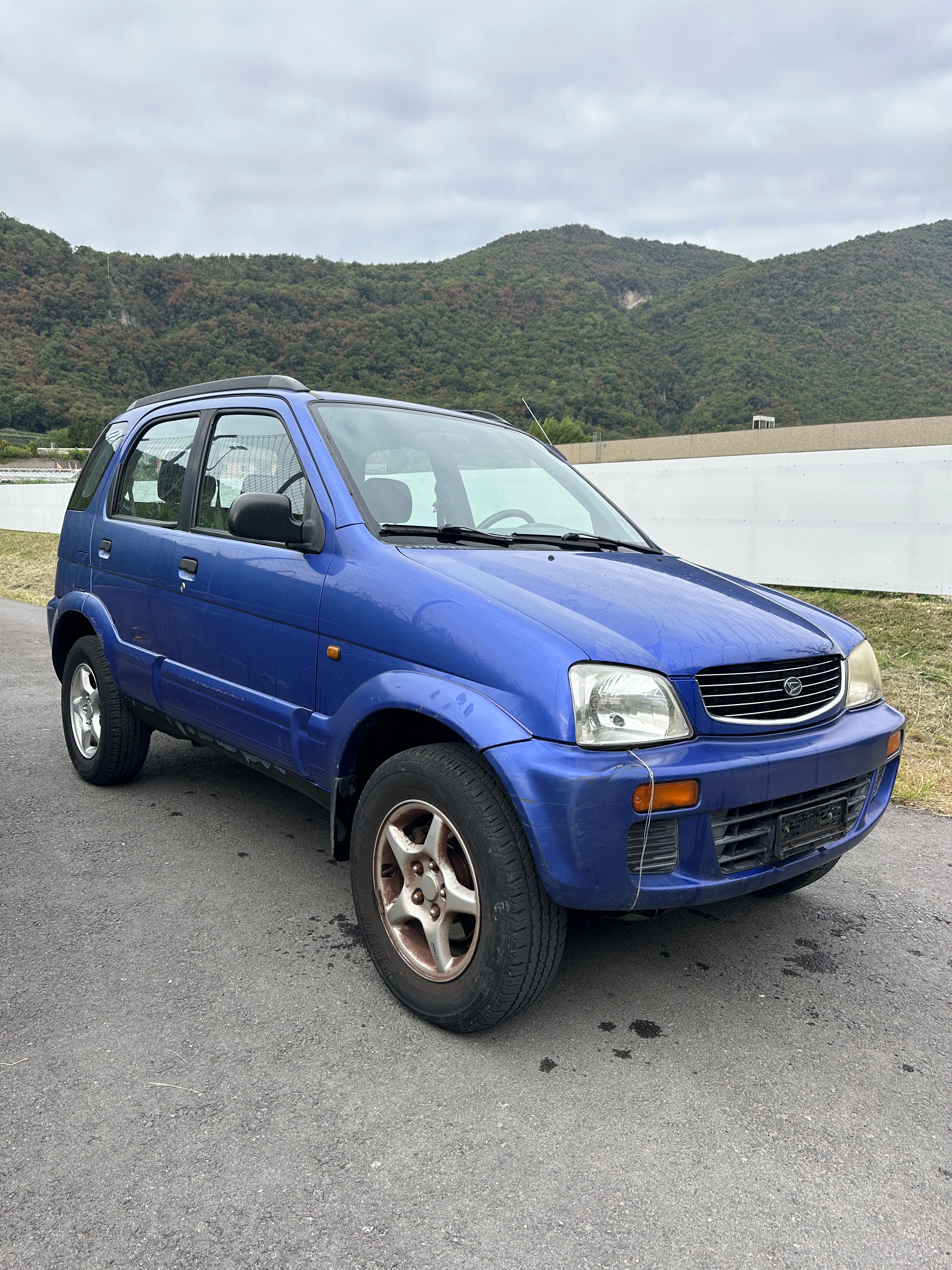 Car photo