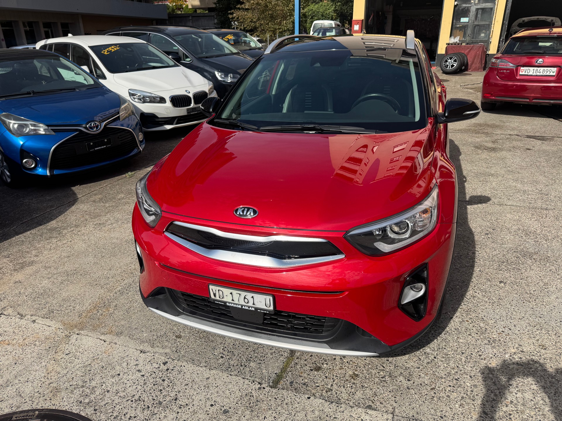 KIA Stonic 1.0 T-GDi-image-4