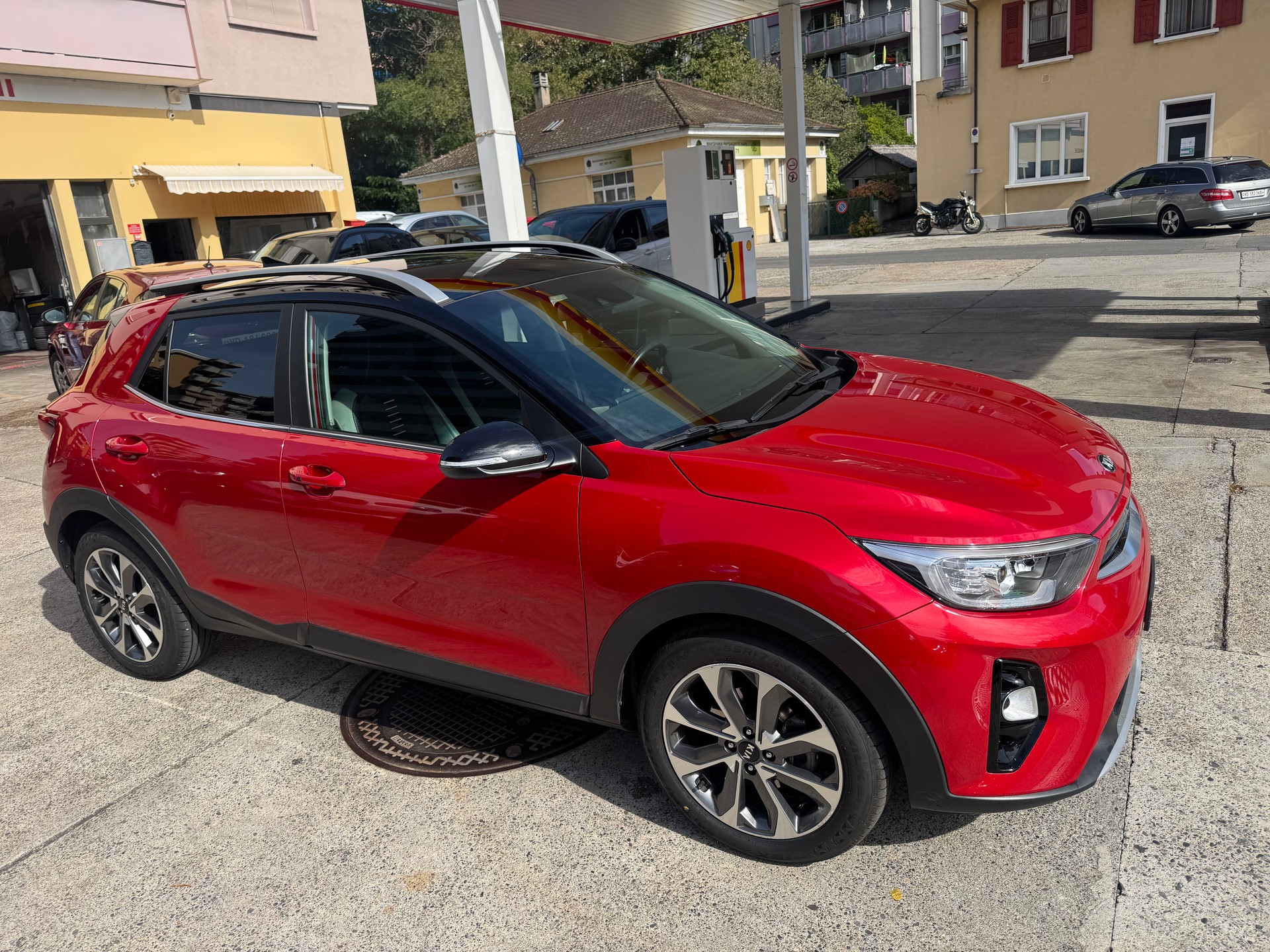 KIA Stonic 1.0 T-GDi-image-3