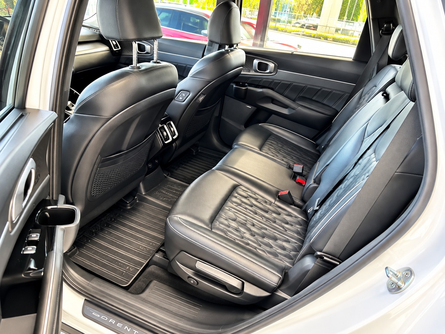 KIA Sorento 1.6 T-GDi PHEV 7P. Style-image-10