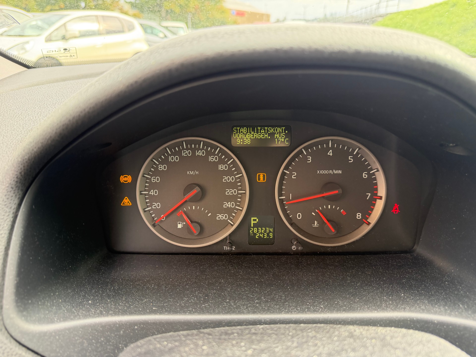 VOLVO V50 2.4 Stockholm-image-12