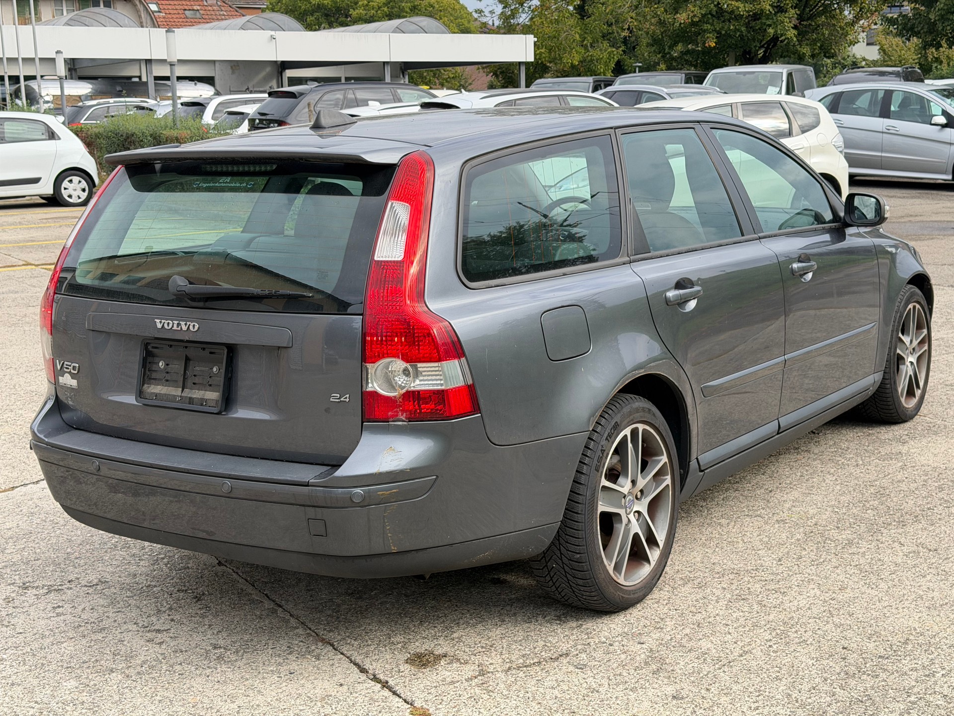 VOLVO V50 2.4 Stockholm-image-2