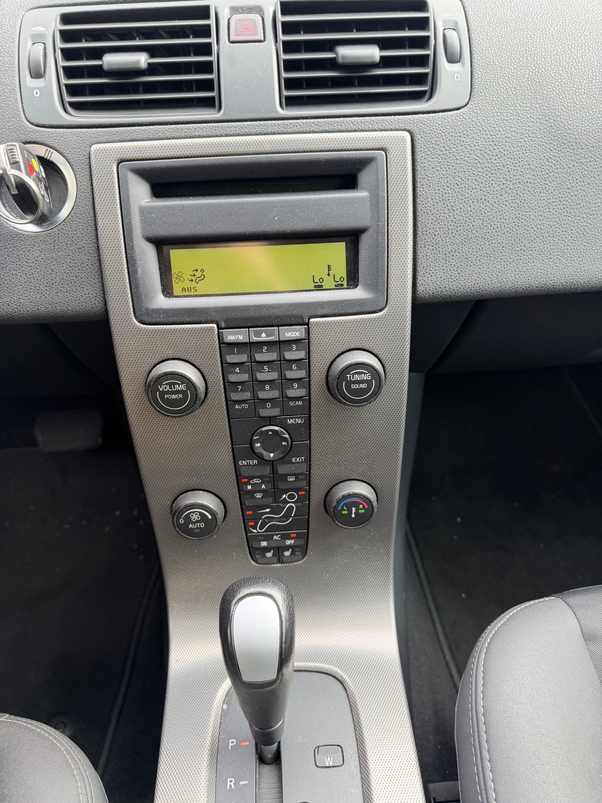 VOLVO V50 2.4 Stockholm-image-9