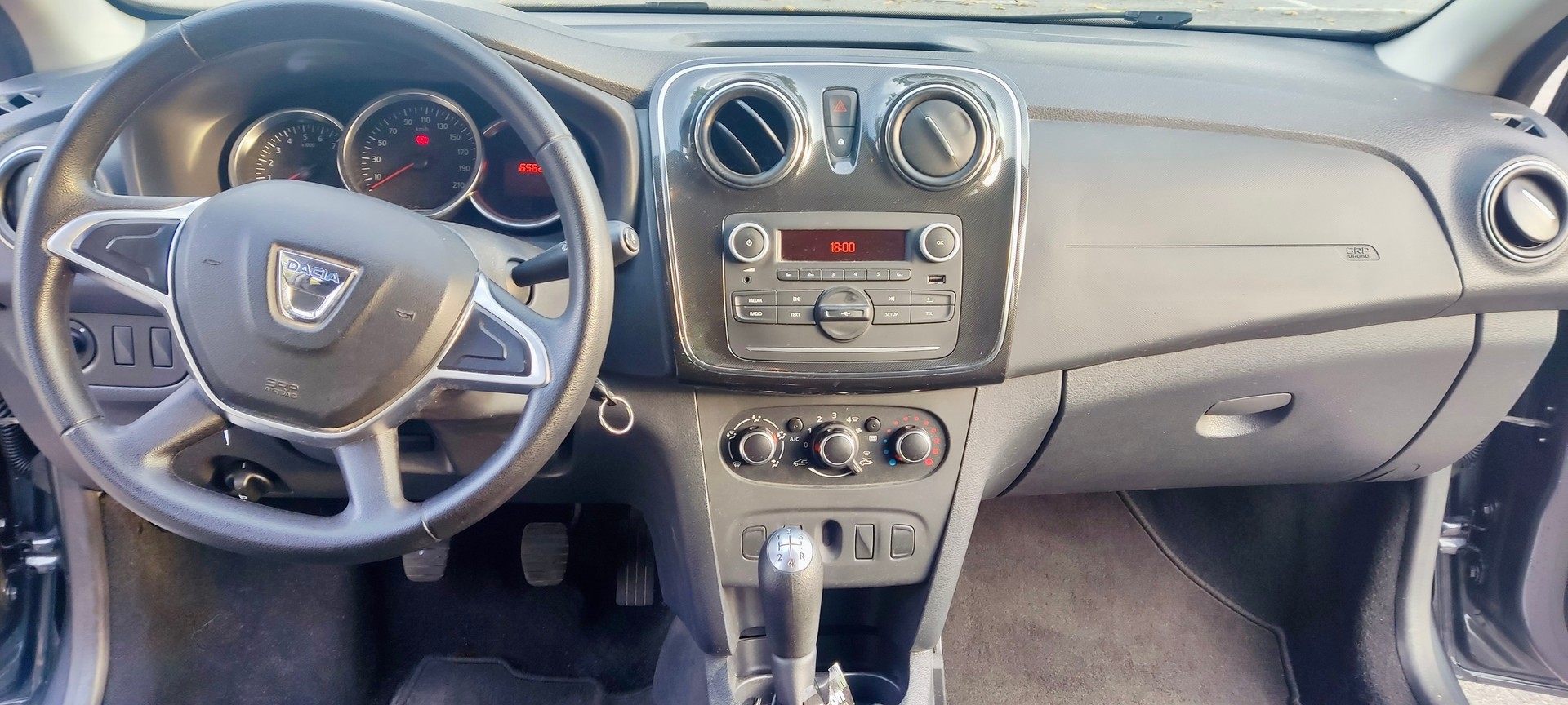 DACIA 1.0 Ambiance-image-4