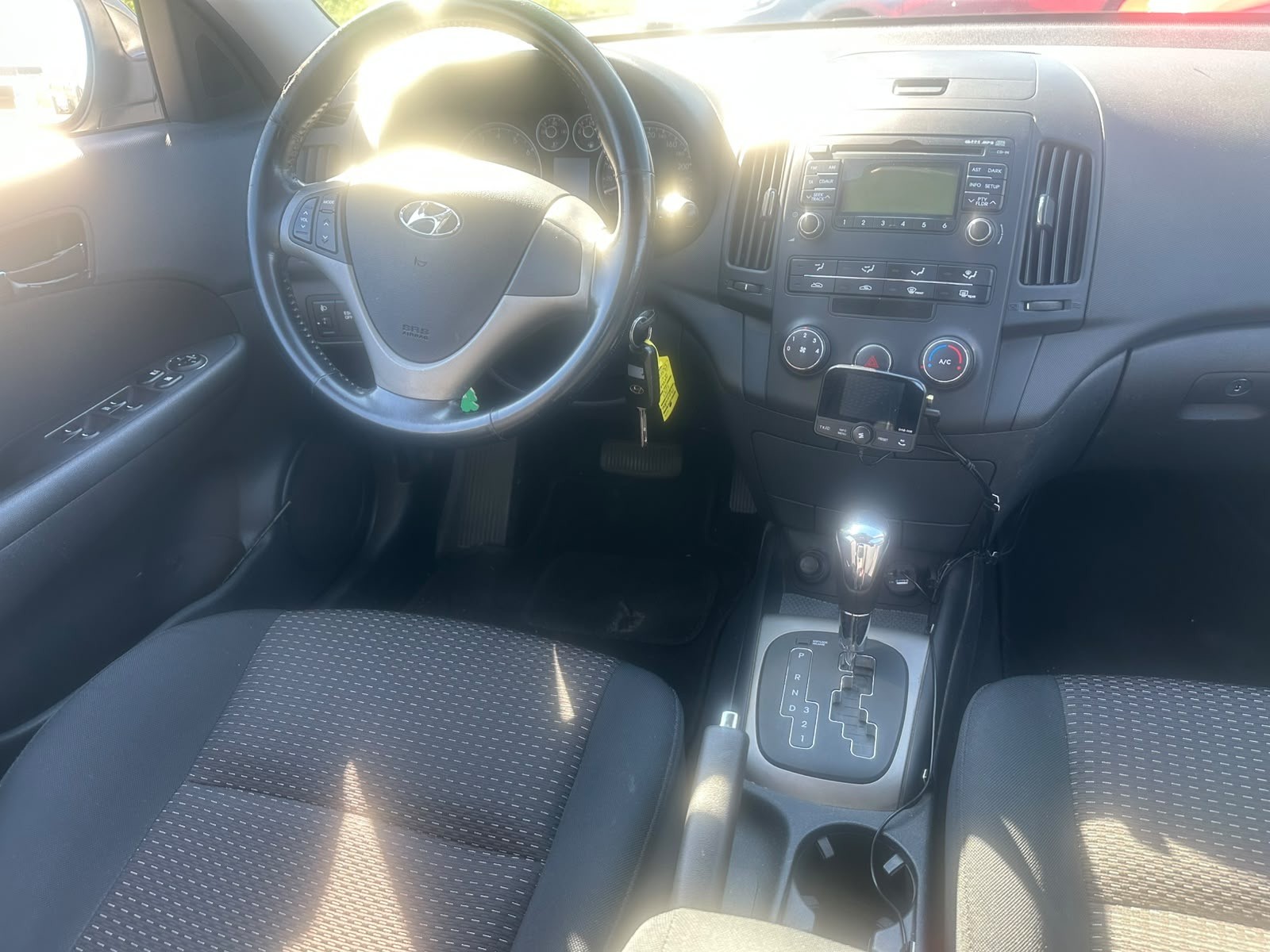 HYUNDAI i30 1.6 Style Automatic-image-5