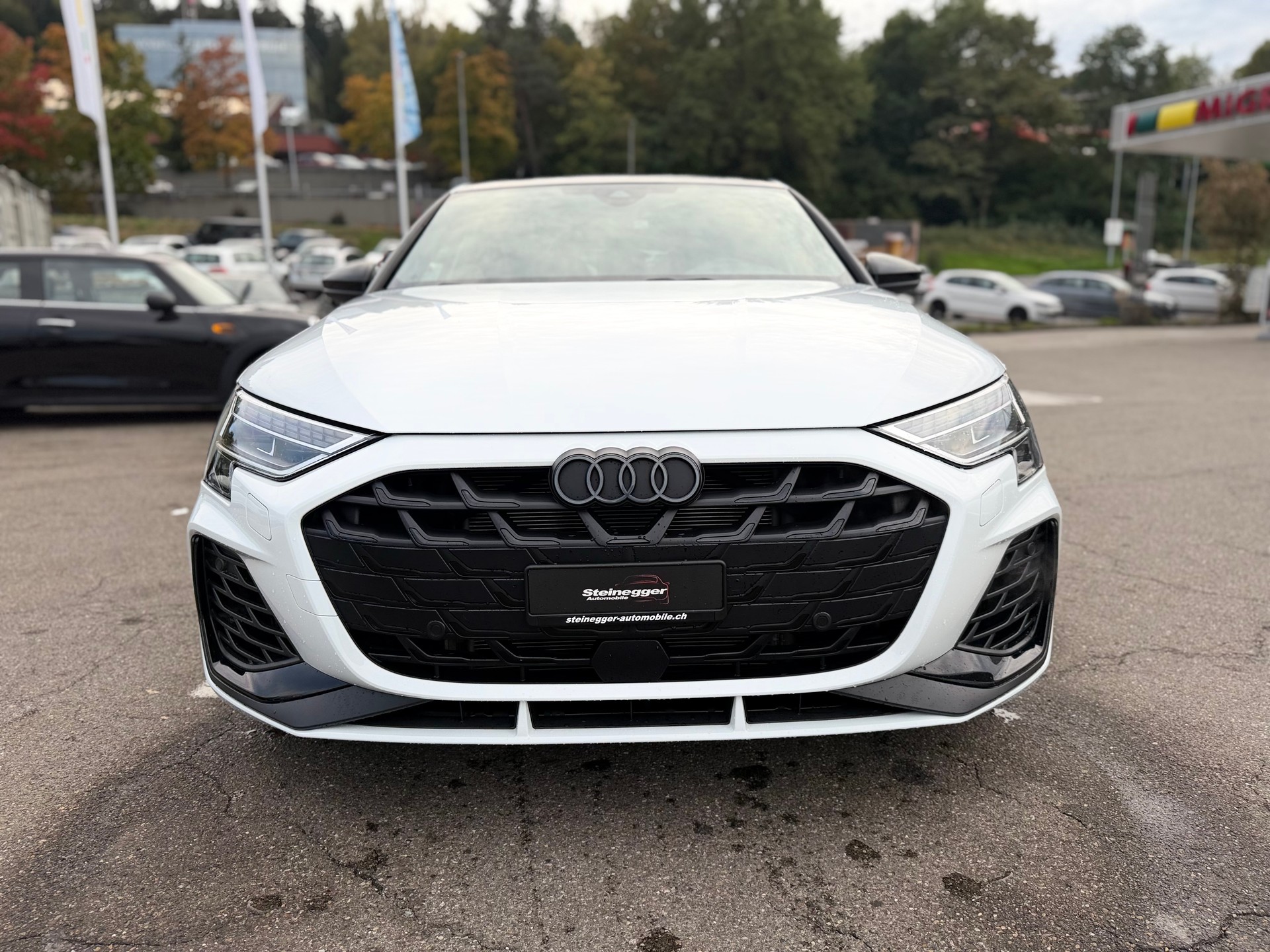 AUDI S3 Sportback TFSI quattro S-tronic-showroom-element-3