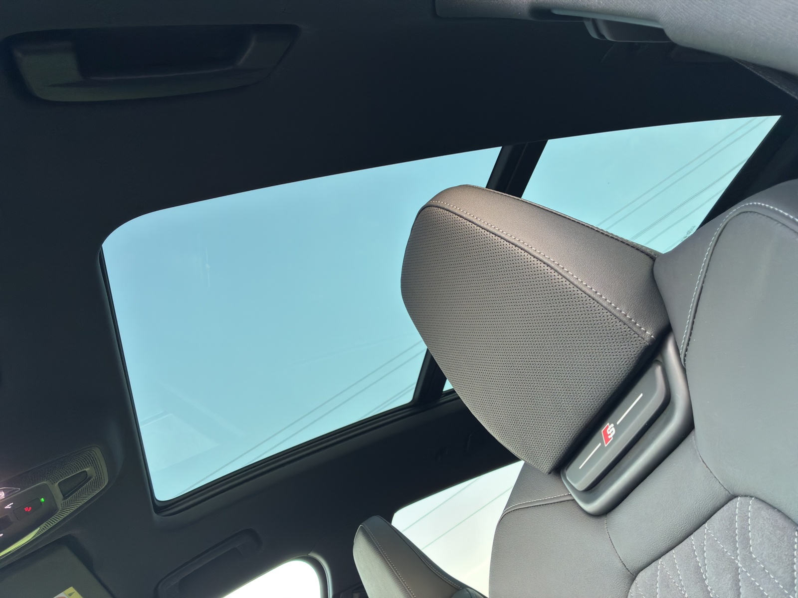 AUDI Q6 e-tron quattro-image-14