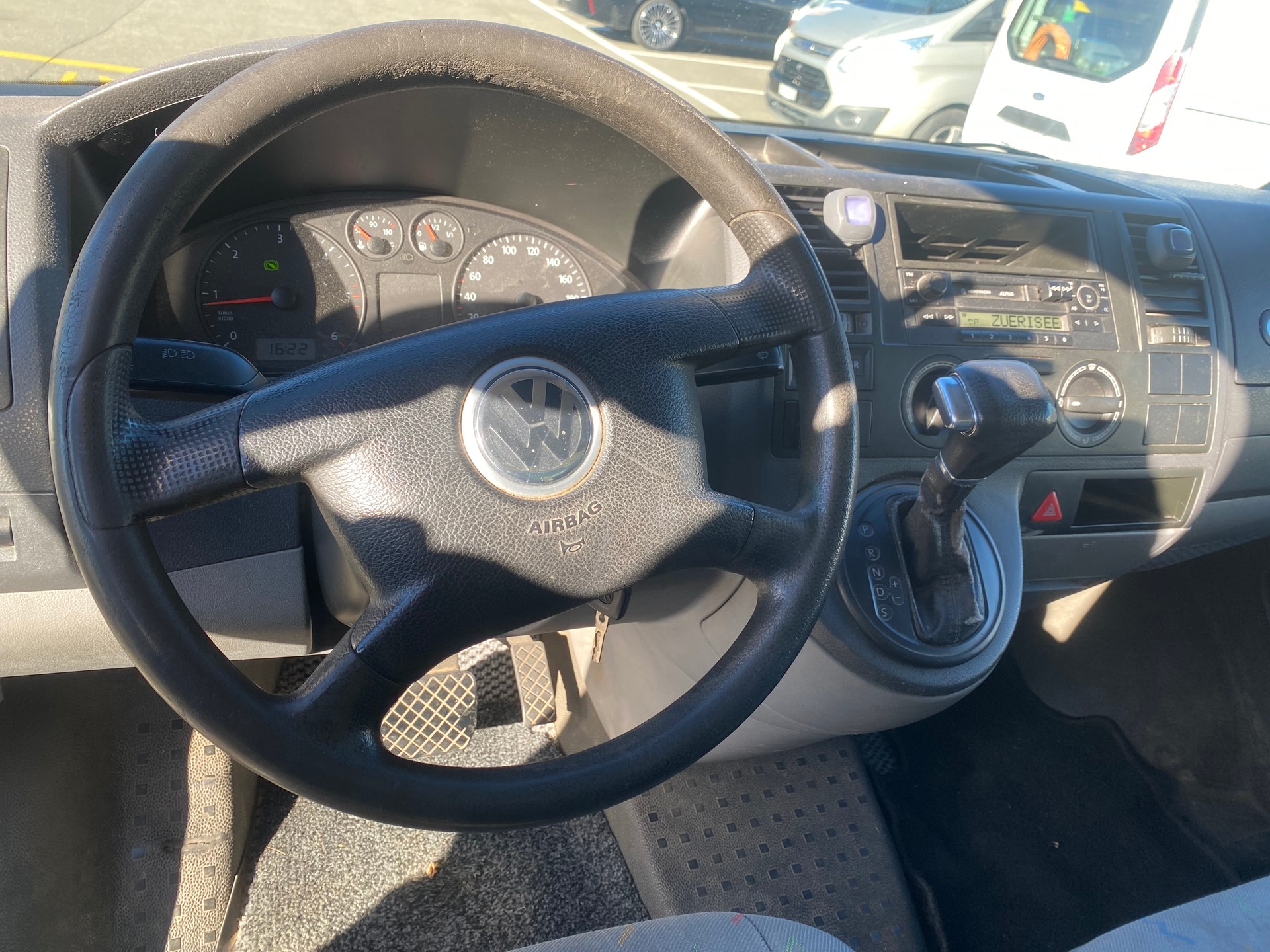 VW T5 2.5-image-8