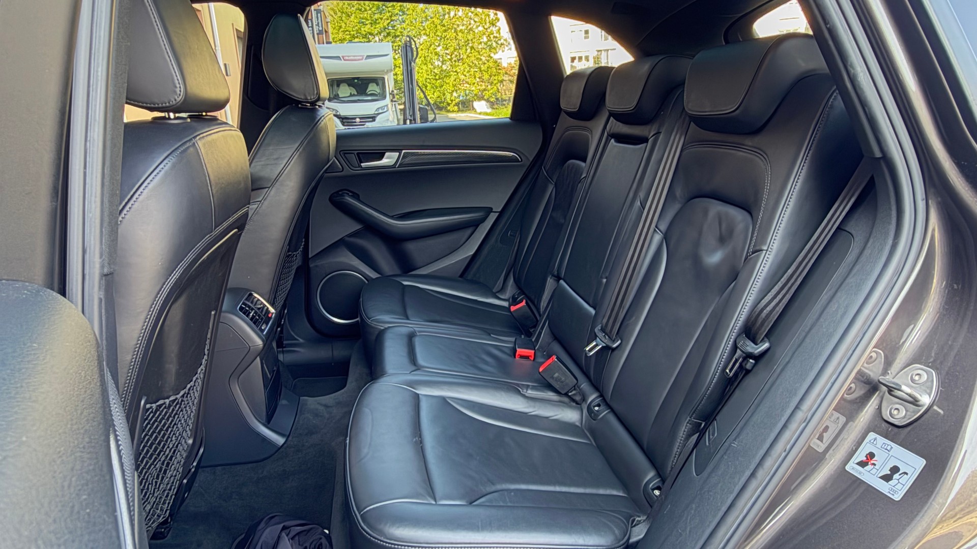 AUDI Q5 3.2 FSI quattro "* CH Auto * Toit Ouvrant * Camera recul * Son Bang&Olufsen * Sièges Electriques/Chauffants *"-image-23