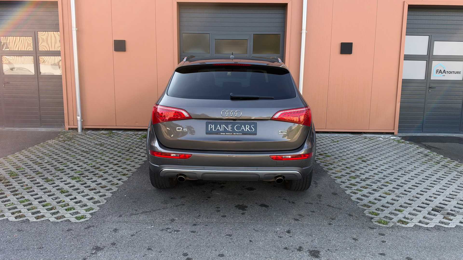 AUDI Q5 3.2 FSI quattro "* CH Auto * Toit Ouvrant * Camera recul * Son Bang&Olufsen * Sièges Electriques/Chauffants *"-image-8