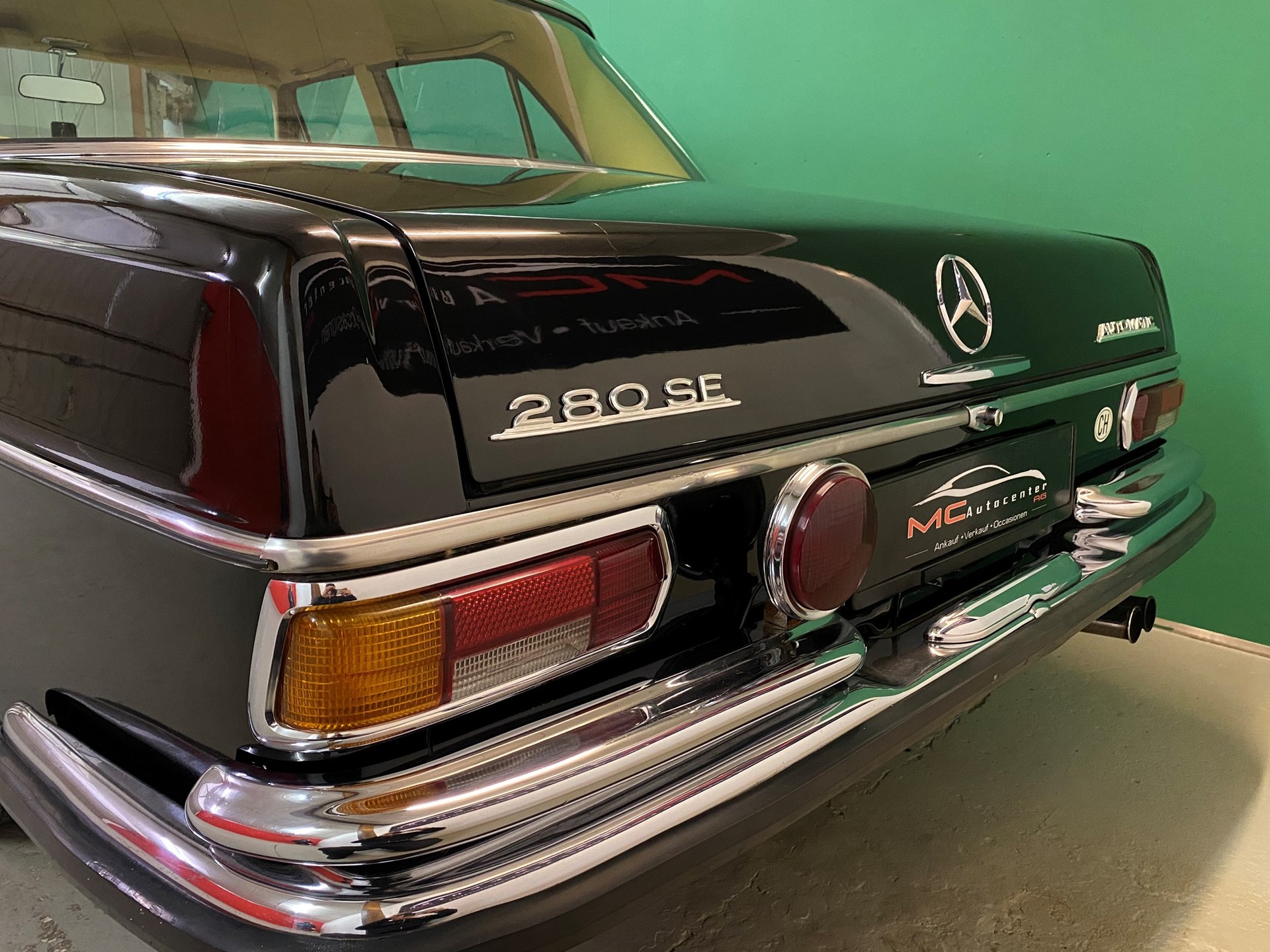 MERCEDES-BENZ 280 SE Automatic-image-9