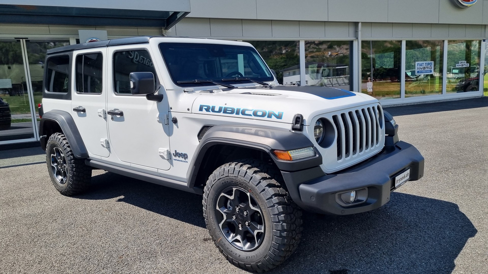JEEP Wrangler 2.0 PHEV Unlimited Rubicon Automatic-image-8