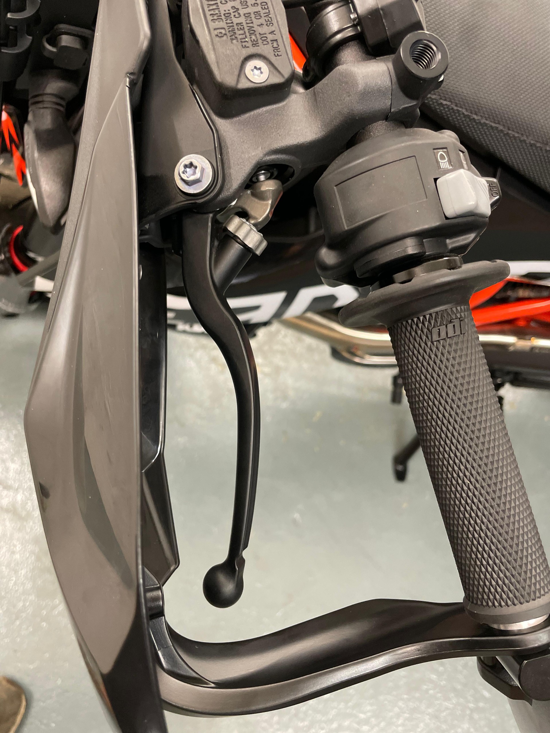 KTM 690 SMC R-image-14