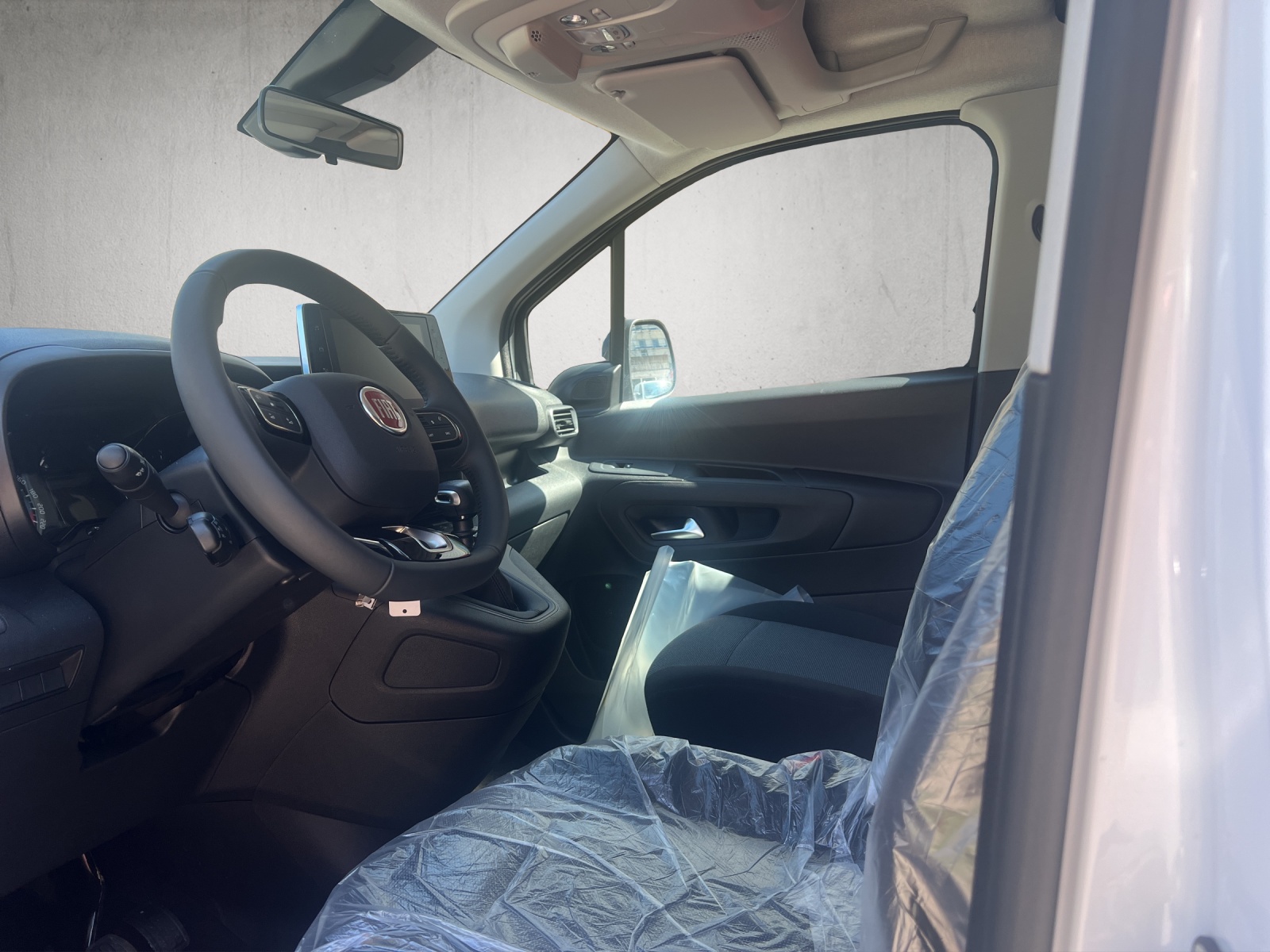 FIAT KW XL BlueHDi 130 MT-image-3