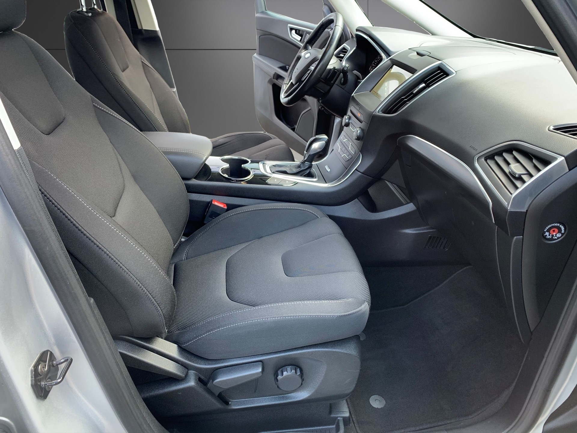 FORD S-Max 2.0 TDCi Titanium AWD PowerShift-image-5