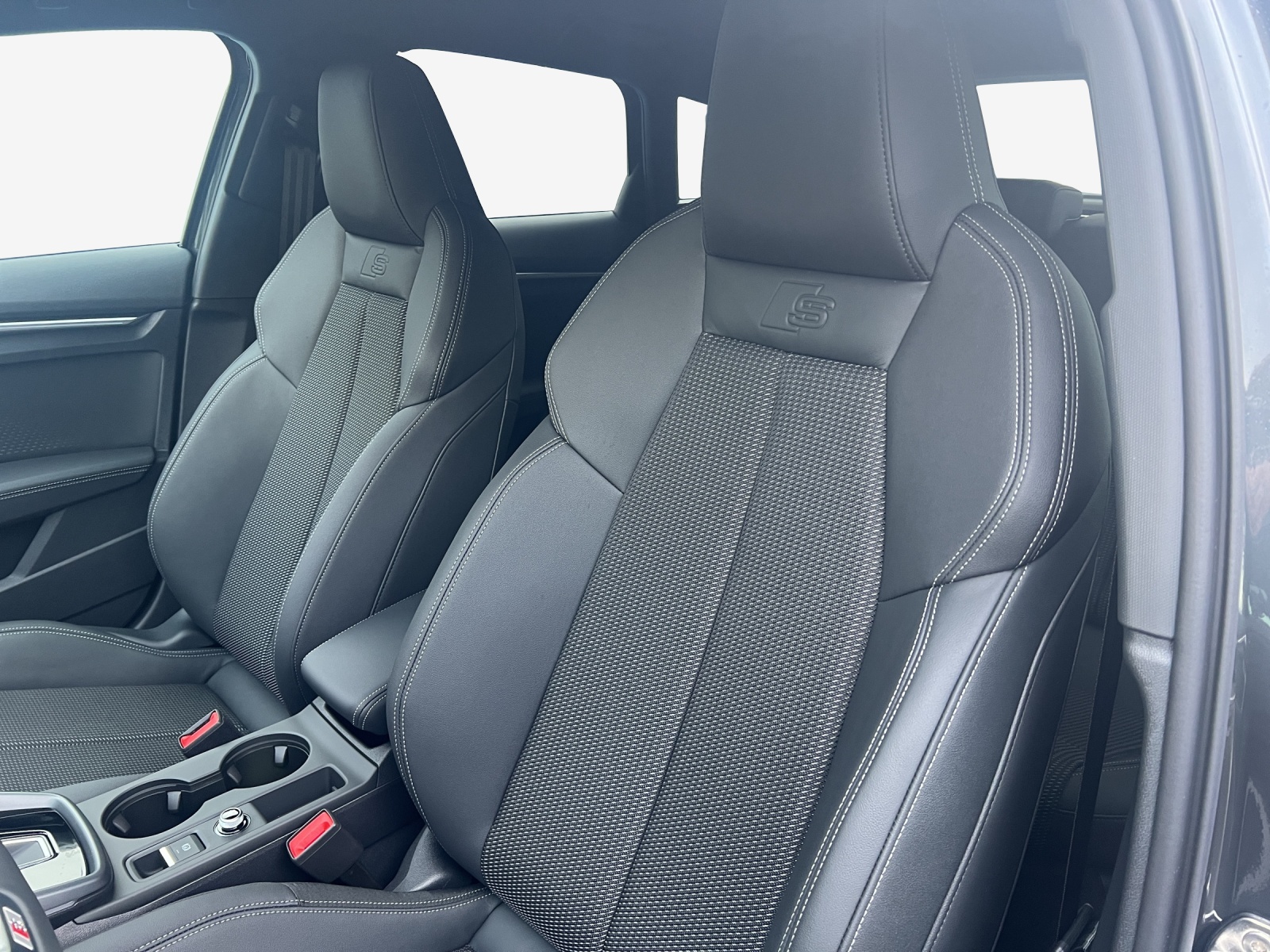 AUDI A3 allstreet 35 TFSI Attraction S-tronic-image-15