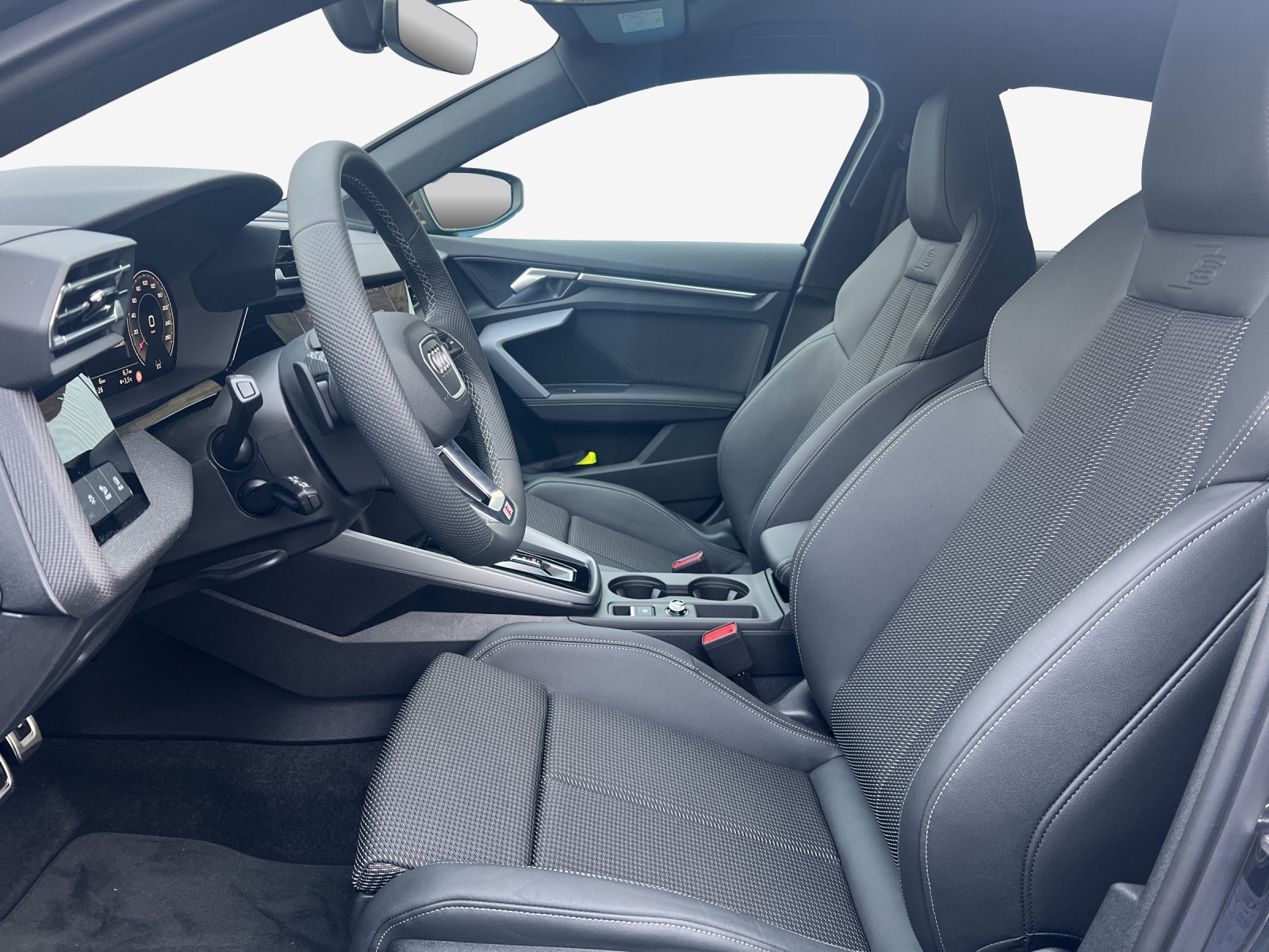AUDI A3 allstreet 35 TFSI Attraction S-tronic-image-7