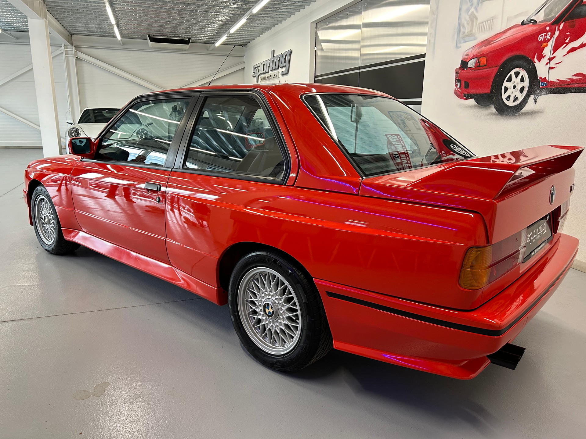 BMW M3-image-8