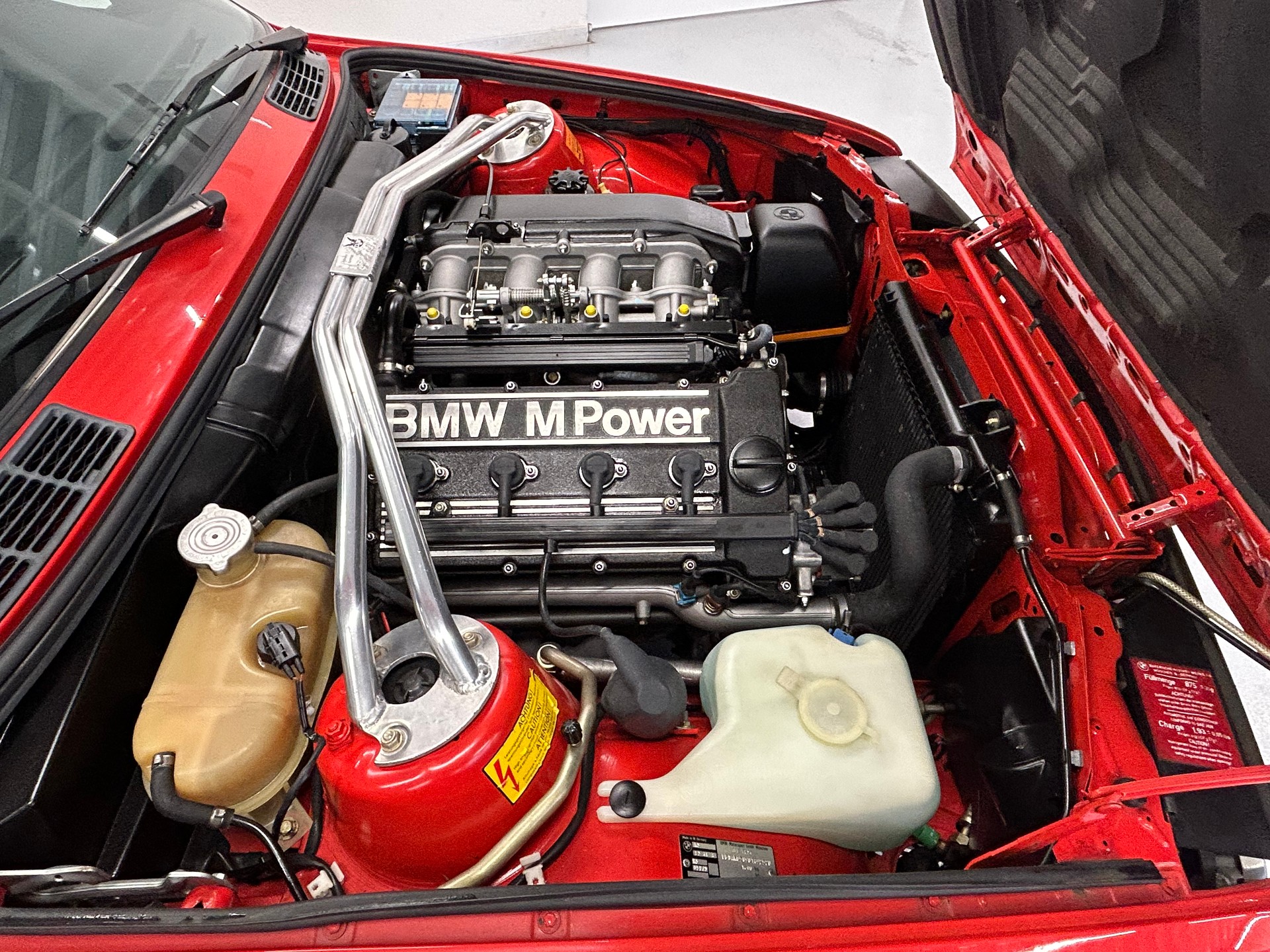 BMW M3-image-22