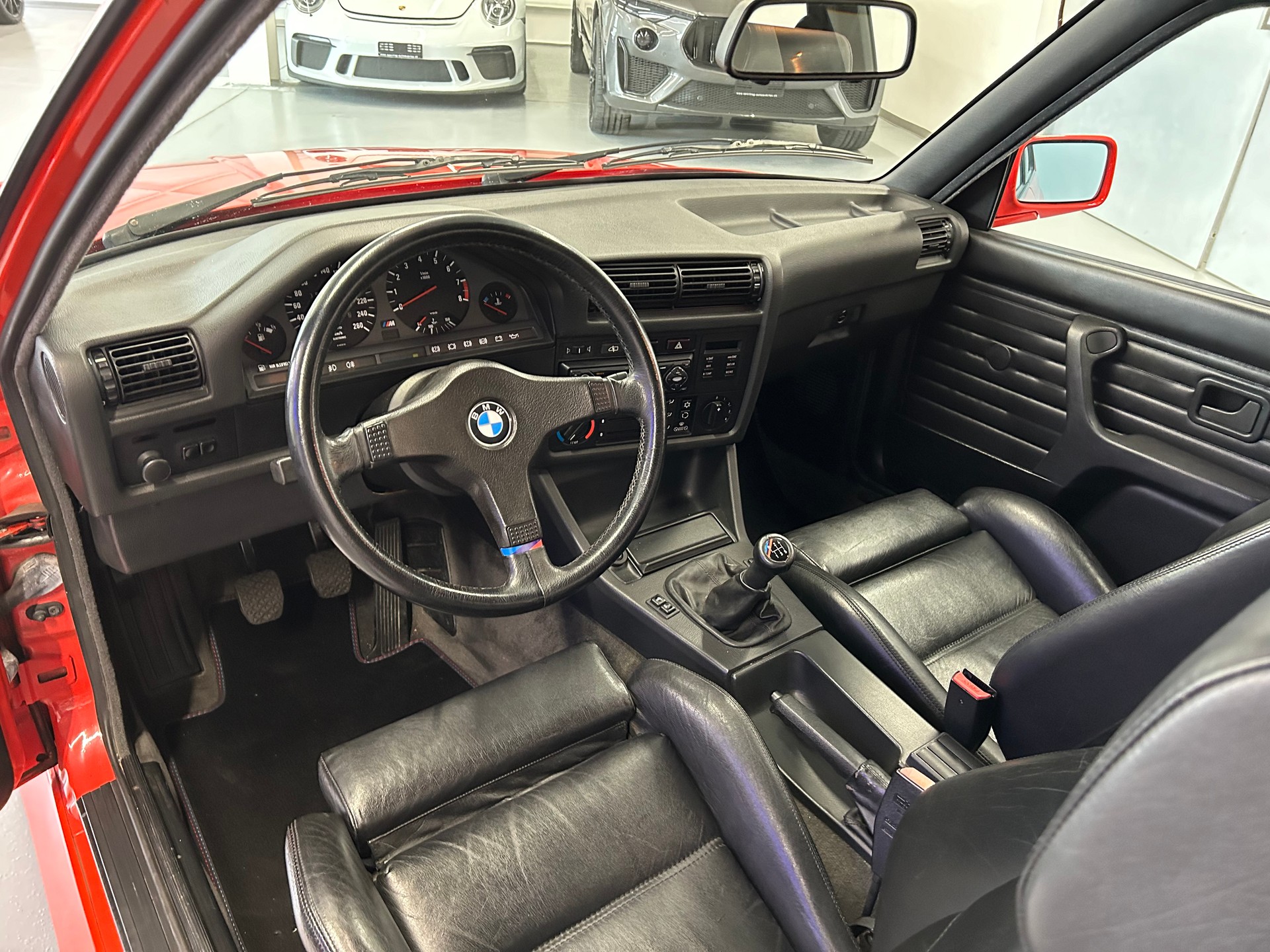 BMW M3-image-12