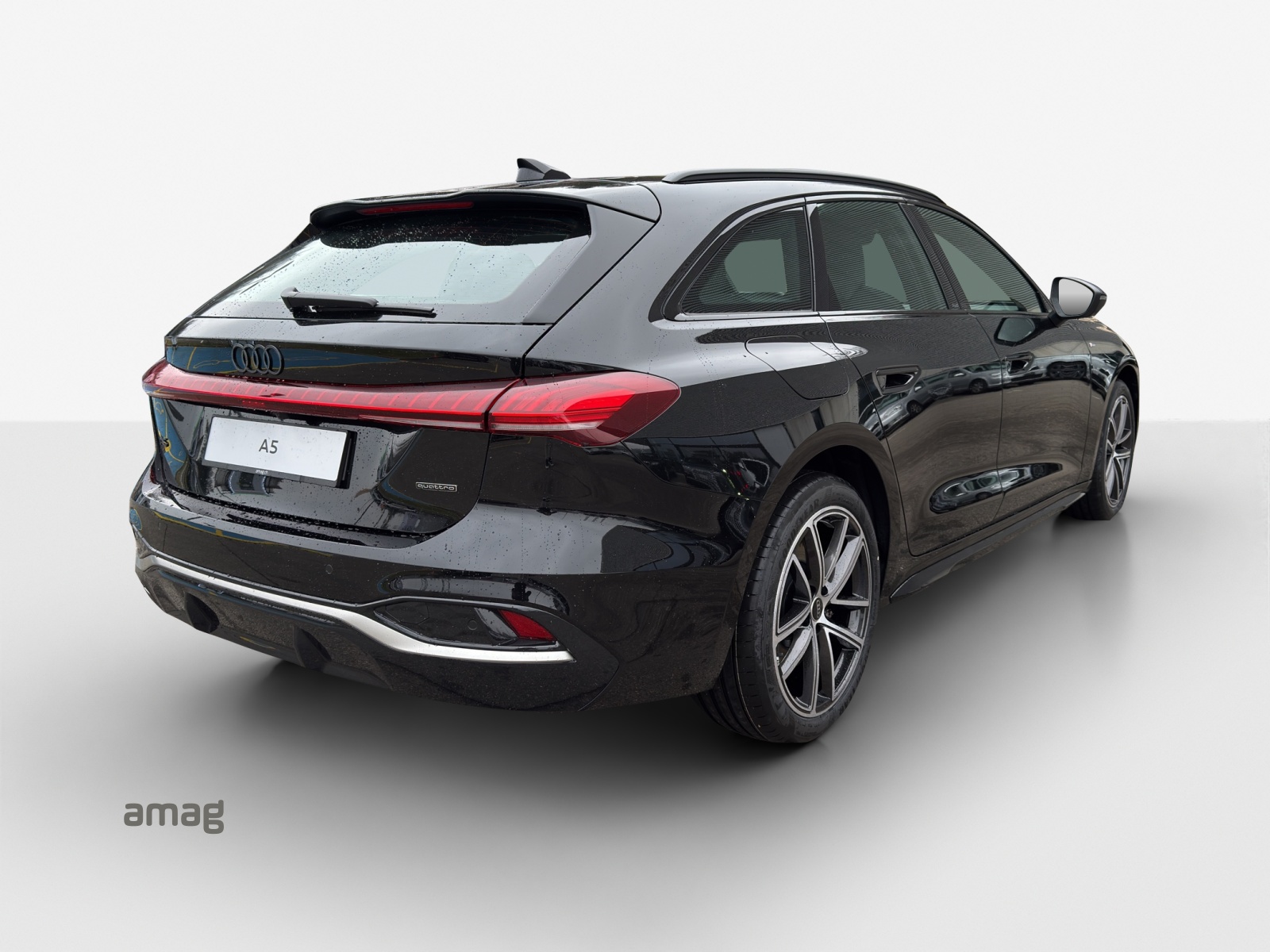 AUDI A5 Avant TDI quattro 150 kW Attraction S tronic-image-4