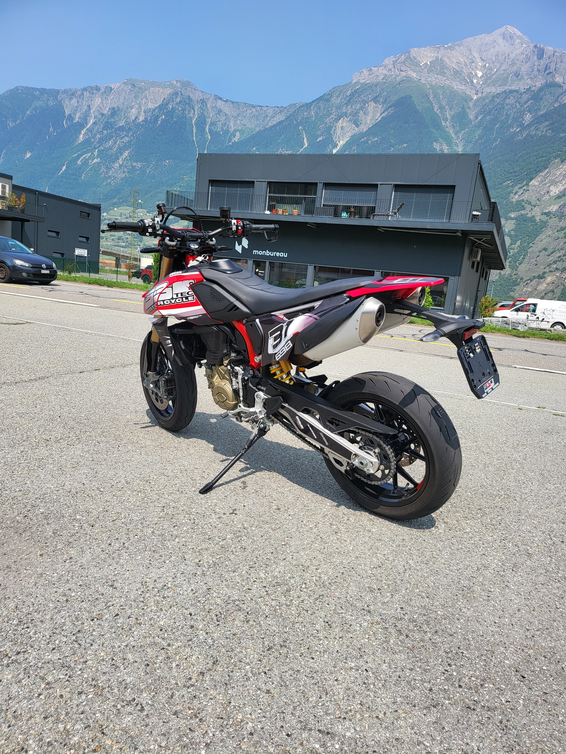 DUCATI Hypermotard 698 Mono-image-1
