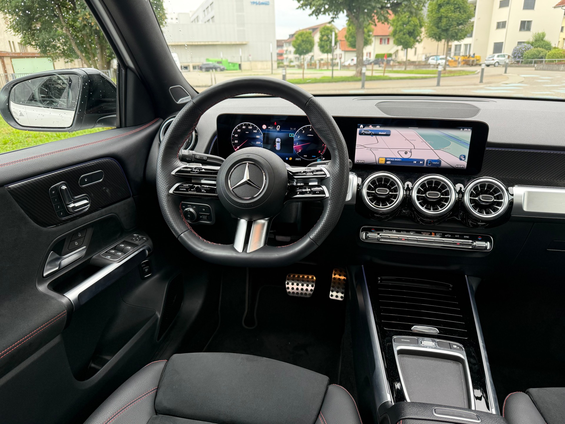 MERCEDES-BENZ GLB 220 4Matic 8G-Tronic-image-4