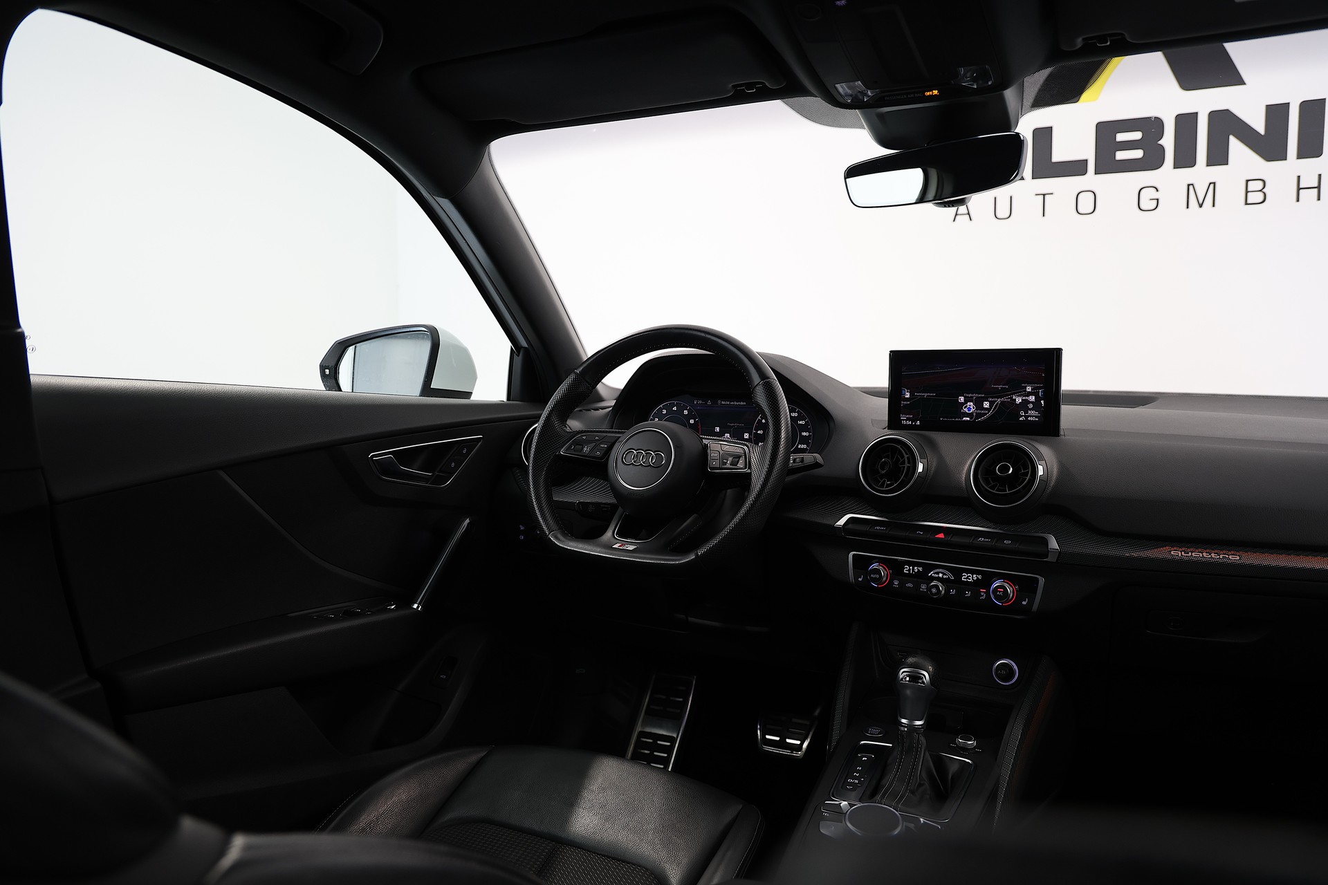 AUDI Q2 40 TFSI *S-Line* Sport quattro S-tronic-image-13