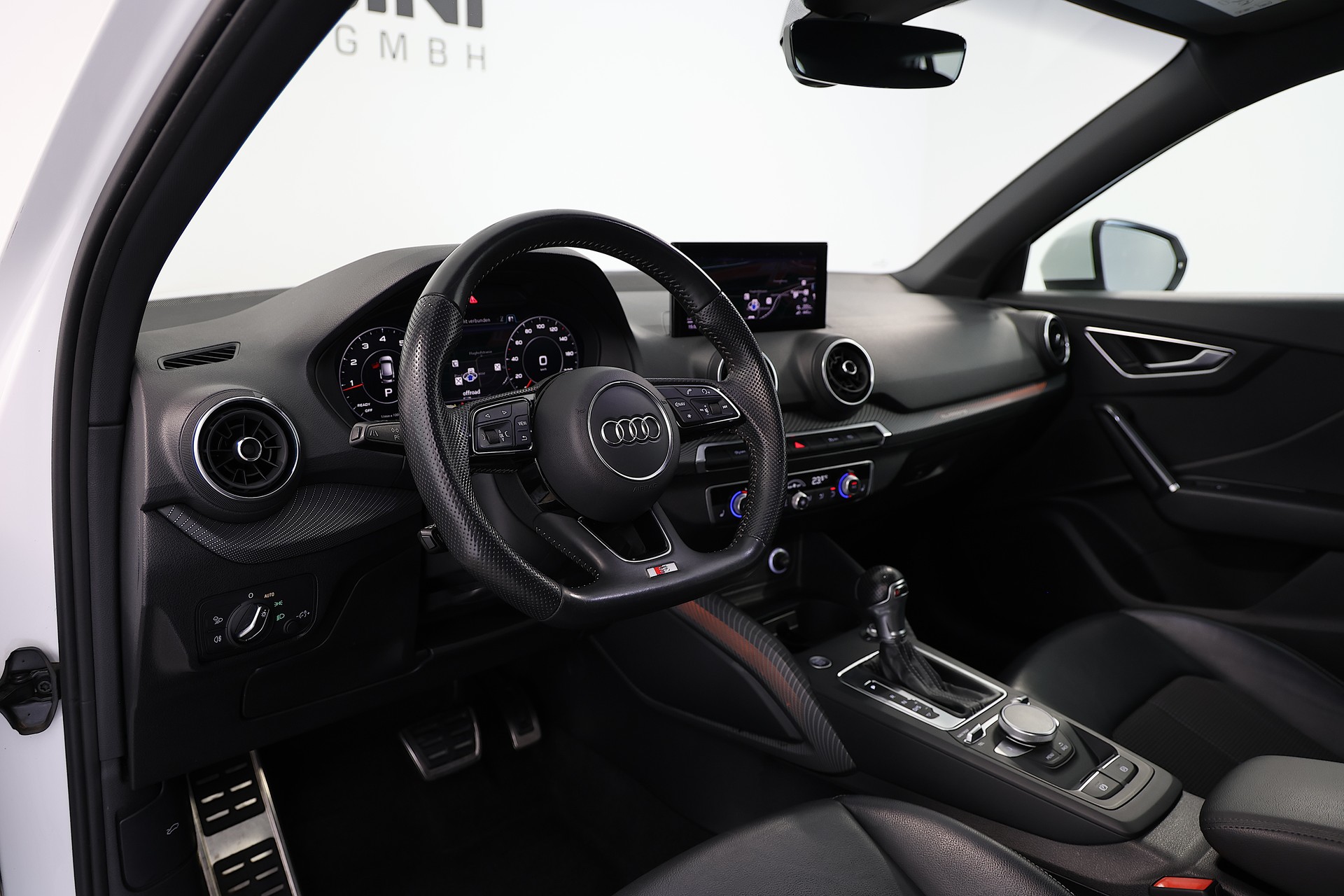 AUDI Q2 40 TFSI *S-Line* Sport quattro S-tronic-image-7