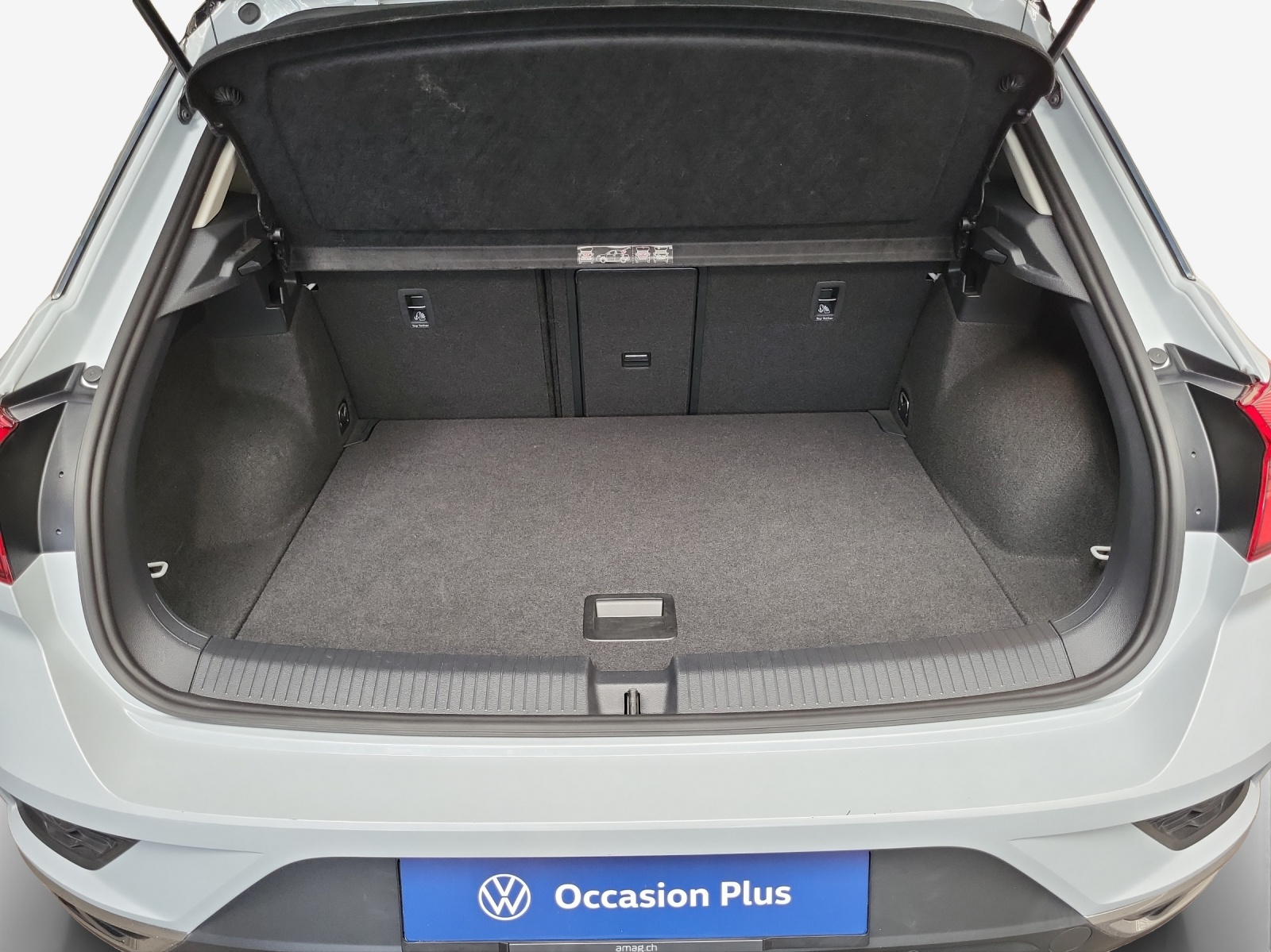 VW T-Roc 2.0 TSI Advance DSG 4Motion-image-12