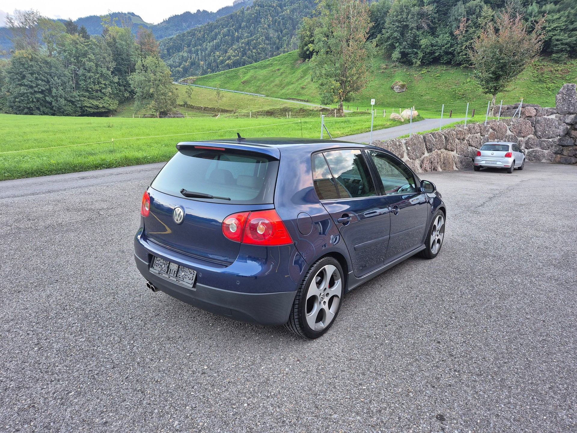 VW Golf 2.0 TFSI GTI-image-4