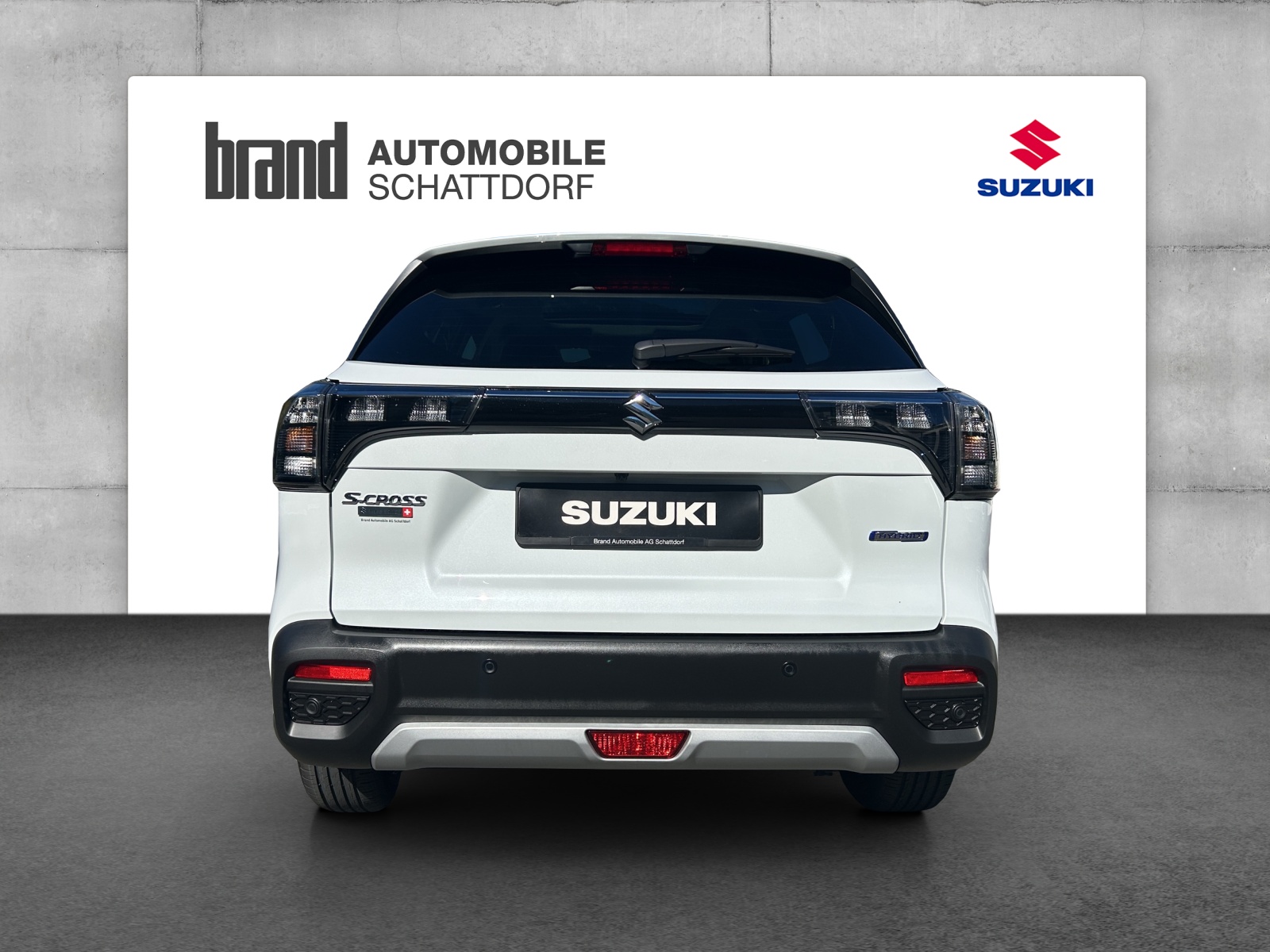 SUZUKI S-Cross 1.4 T Compact Top Hybrid 4x4-image-3