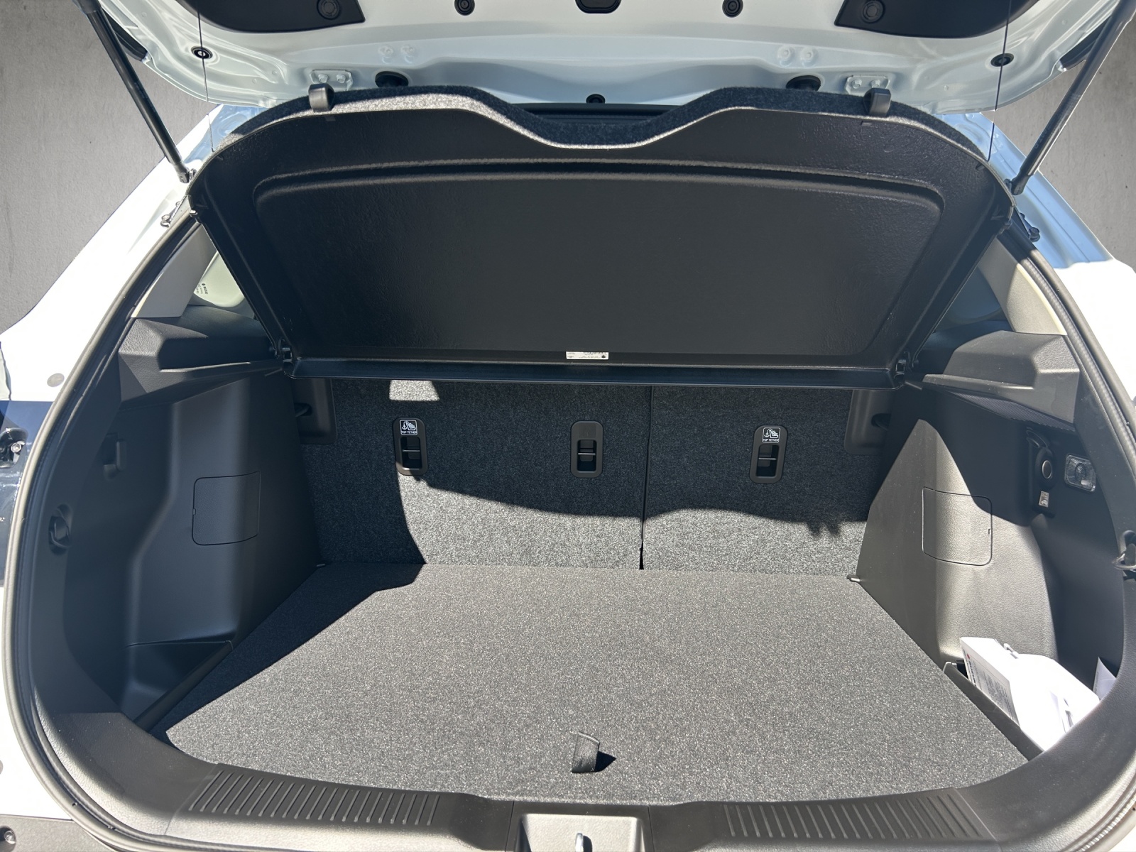 SUZUKI S-Cross 1.4 T Compact Top Hybrid 4x4-image-11
