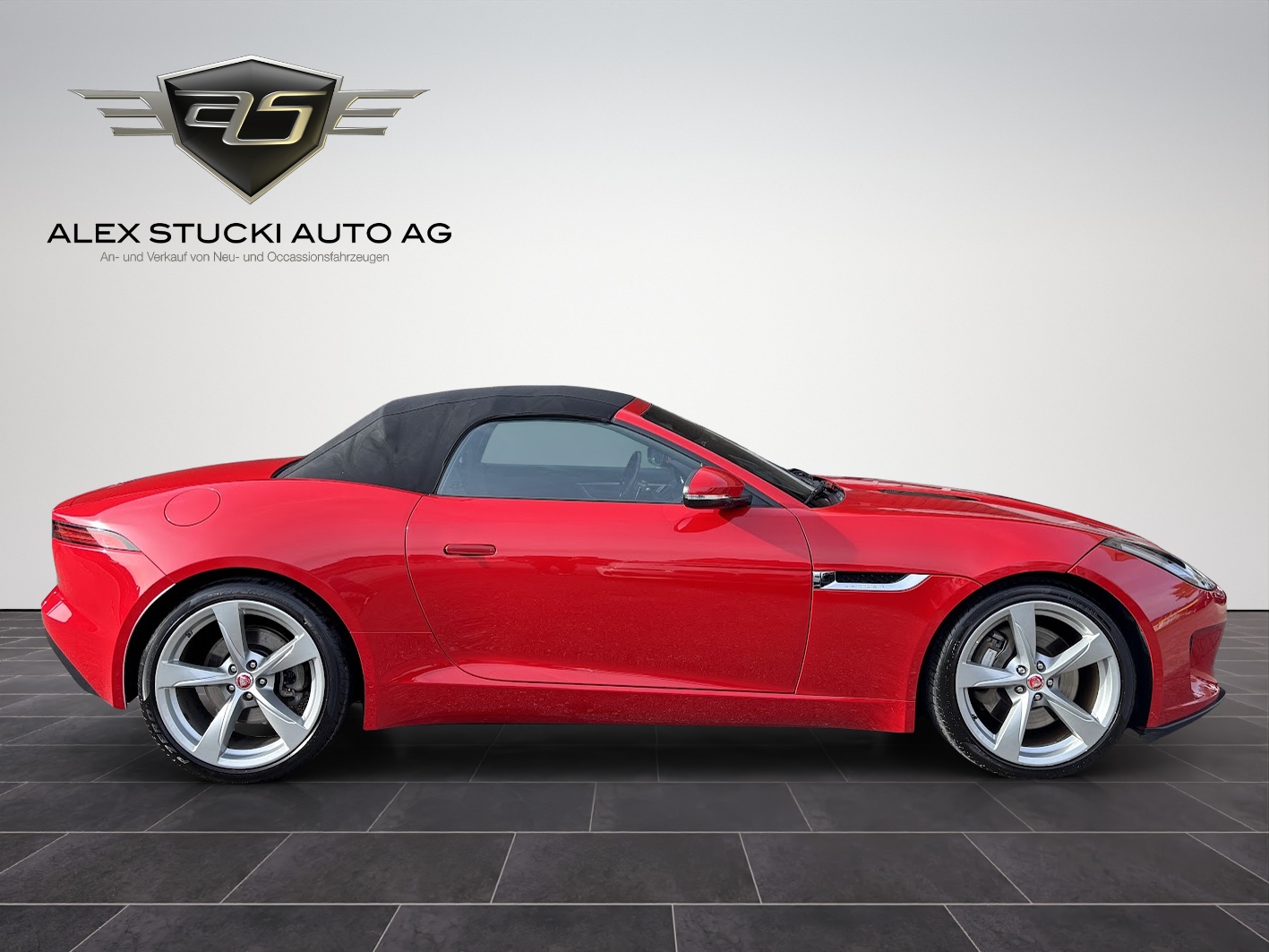JAGUAR F-Type Convertible 2.0 I4 Automatik-image-4