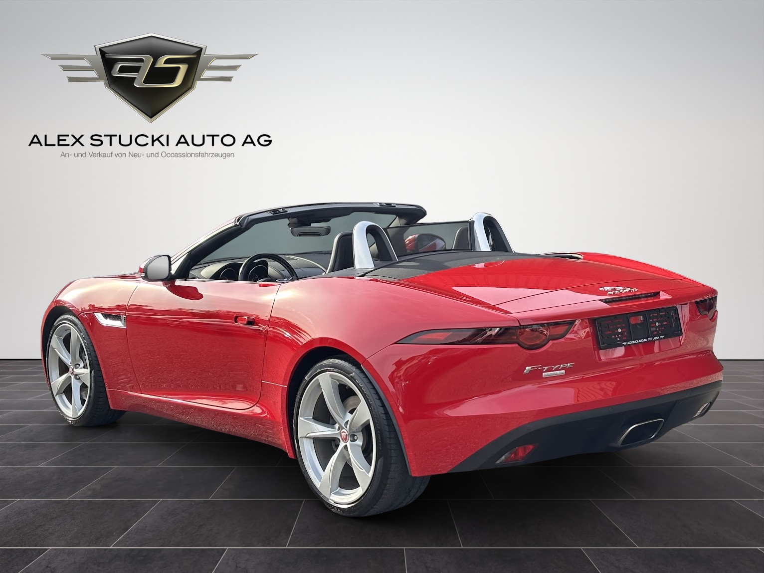 JAGUAR F-Type Convertible 2.0 I4 Automatik-image-5