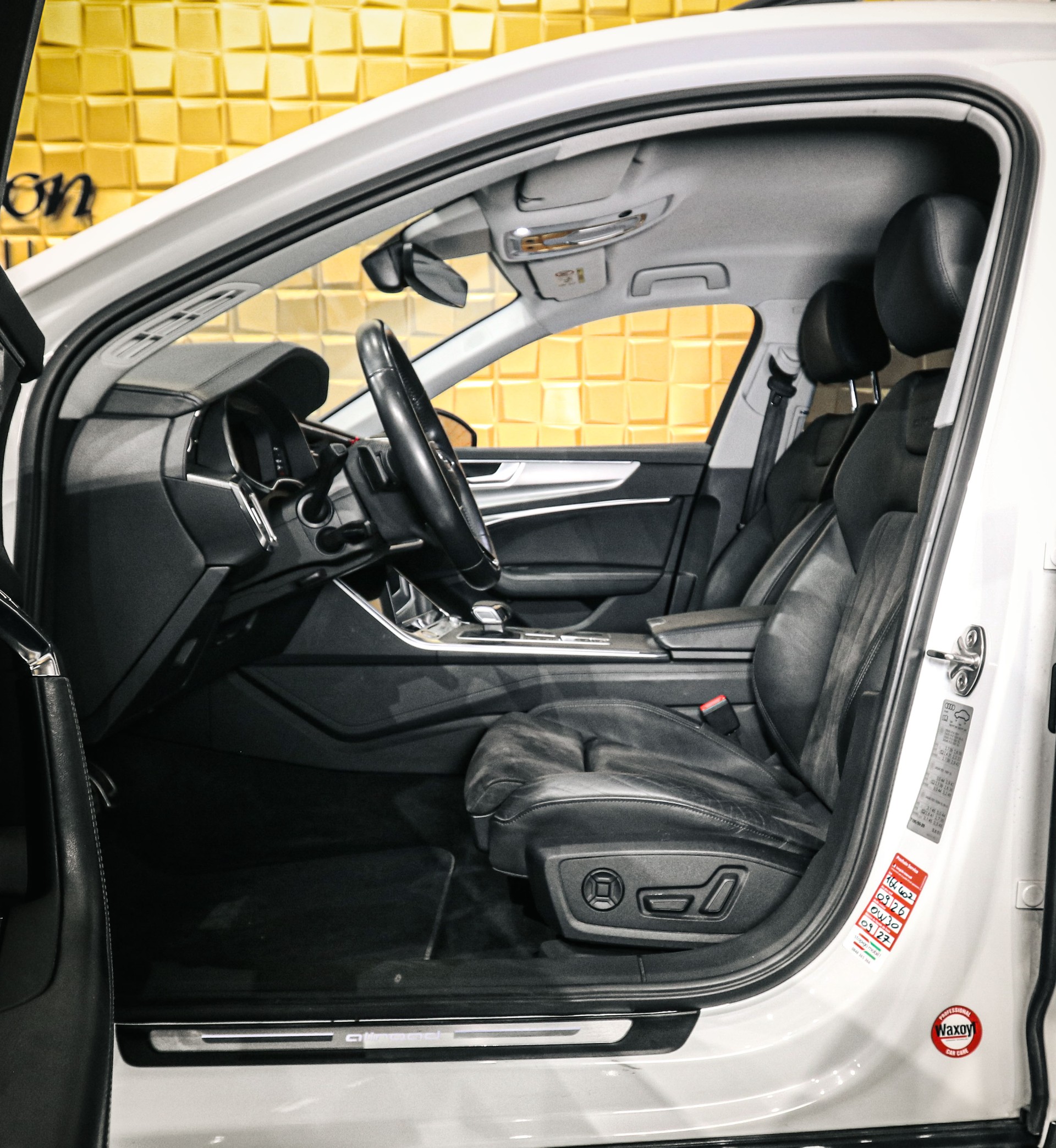 AUDI A6 Allroad 55 TDI quattro tiptronic-image-8
