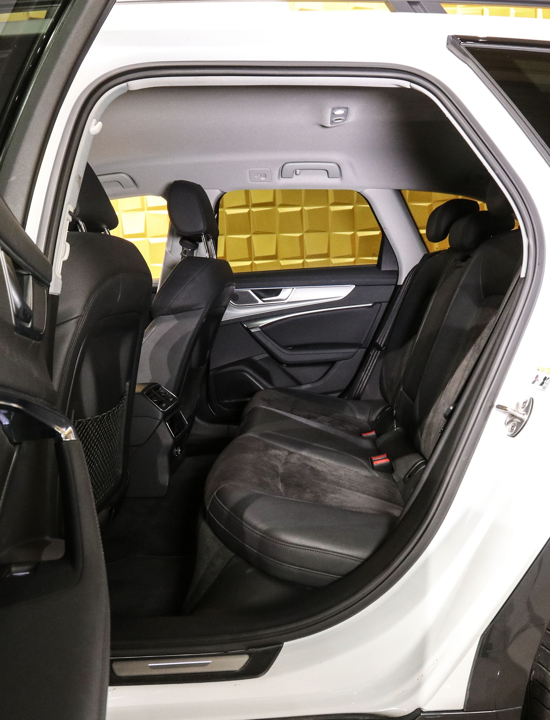 AUDI A6 Allroad 55 TDI quattro tiptronic-image-10