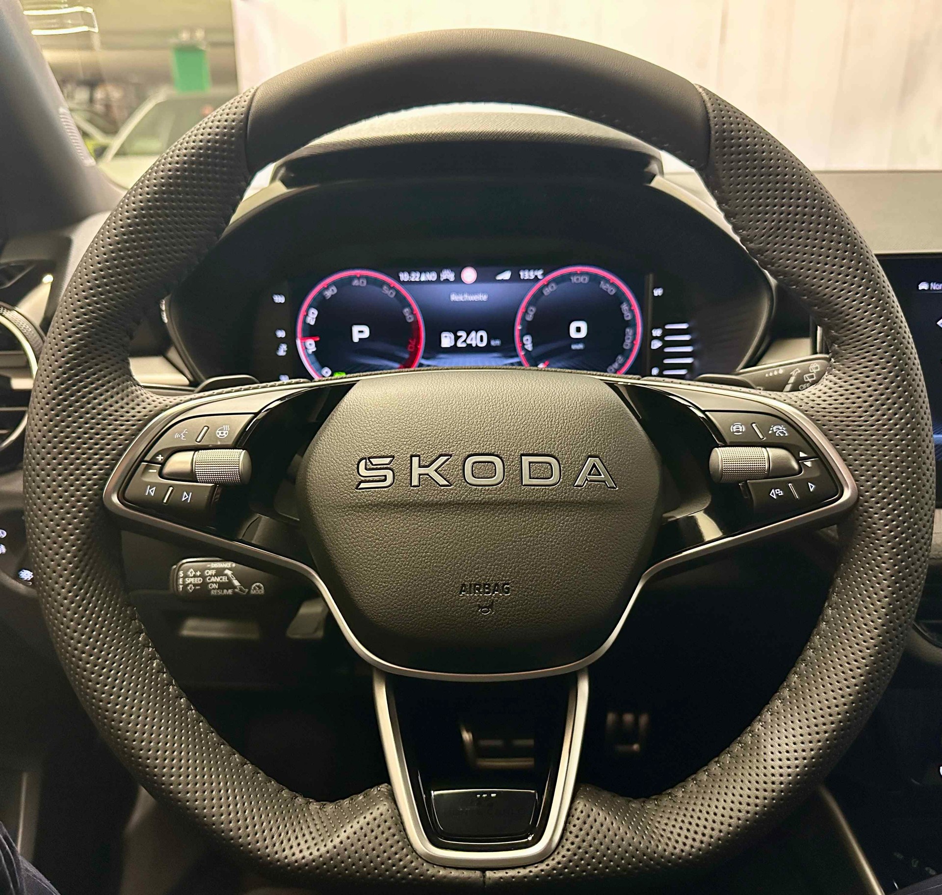 SKODA Fabia 1.5 TSI Monte Carlo DSG-image-9