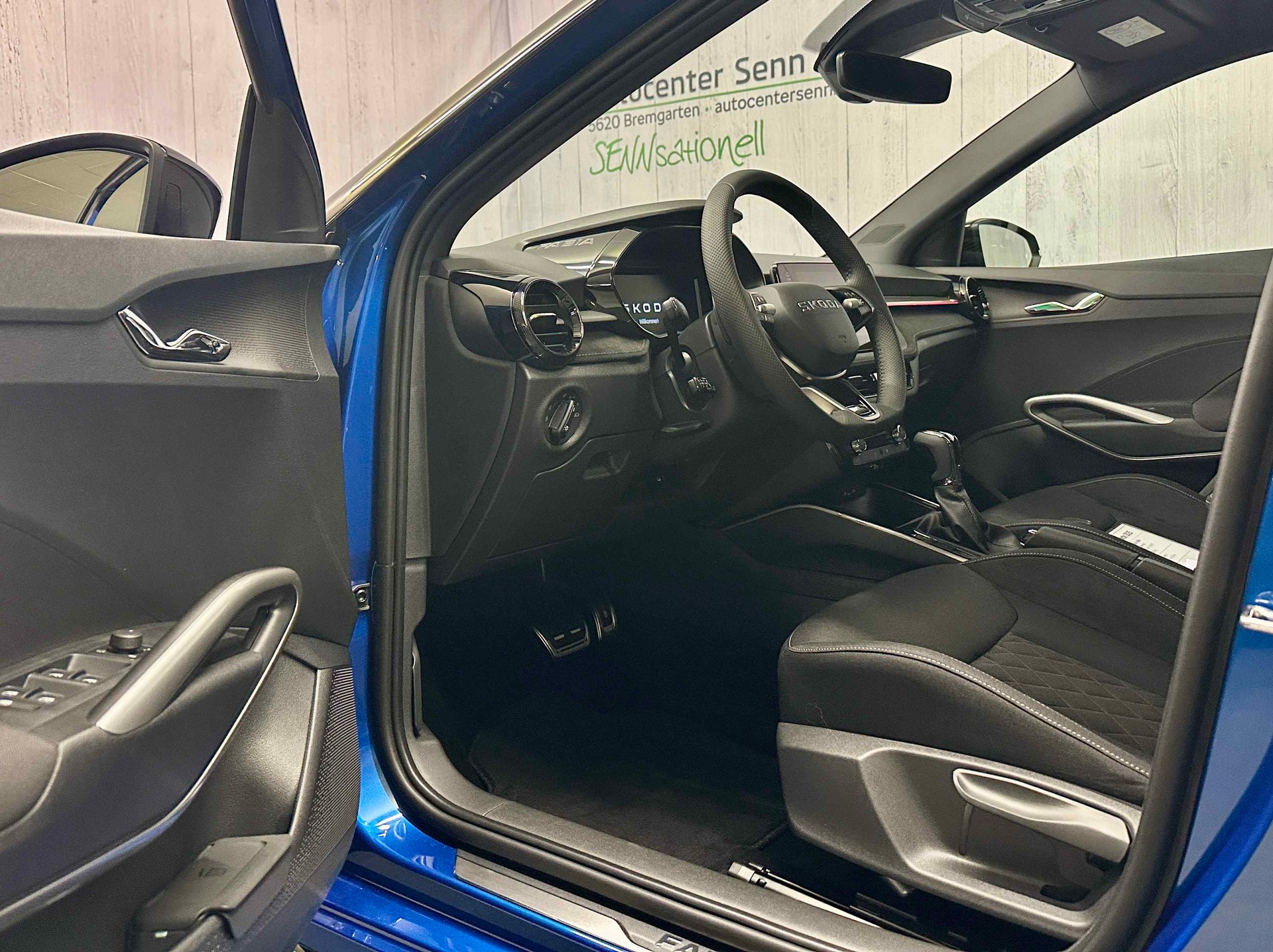 SKODA Fabia 1.5 TSI Monte Carlo DSG-image-7