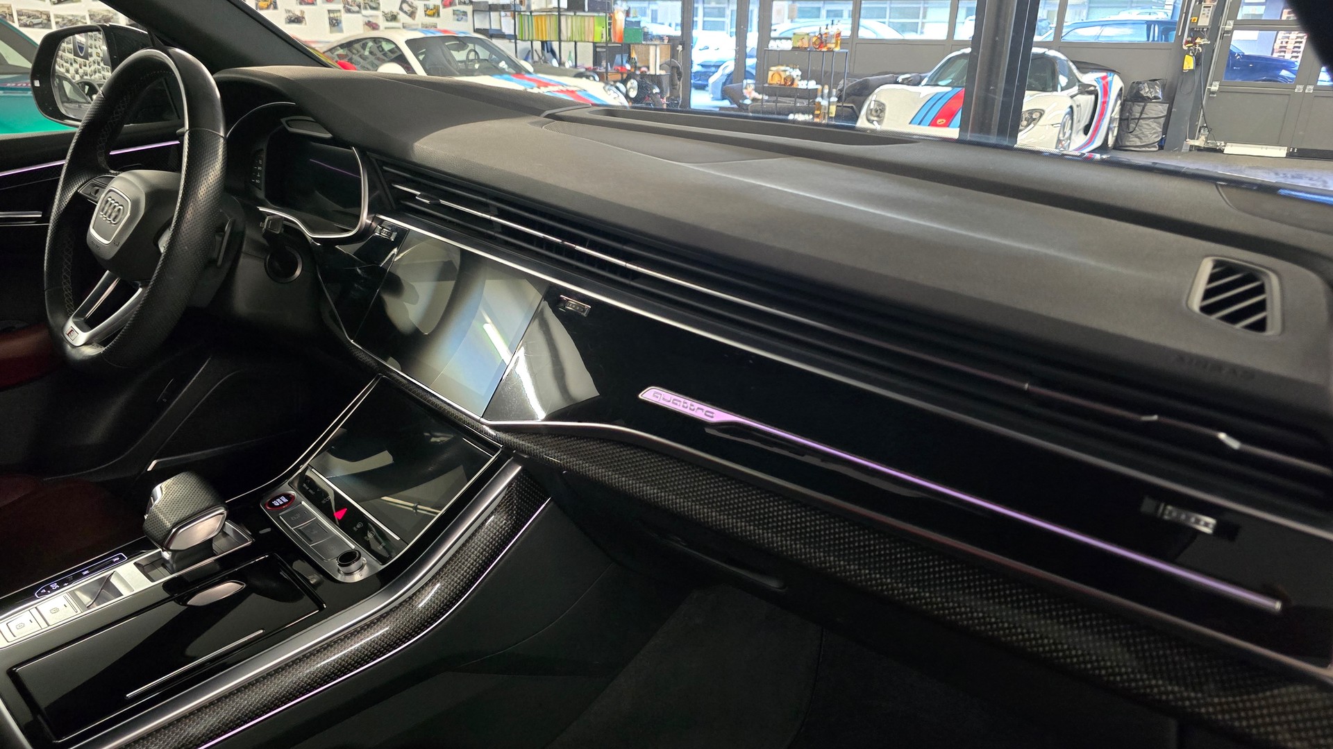 AUDI SQ8 TFSI Black Edition quattro tiptronic-image-25
